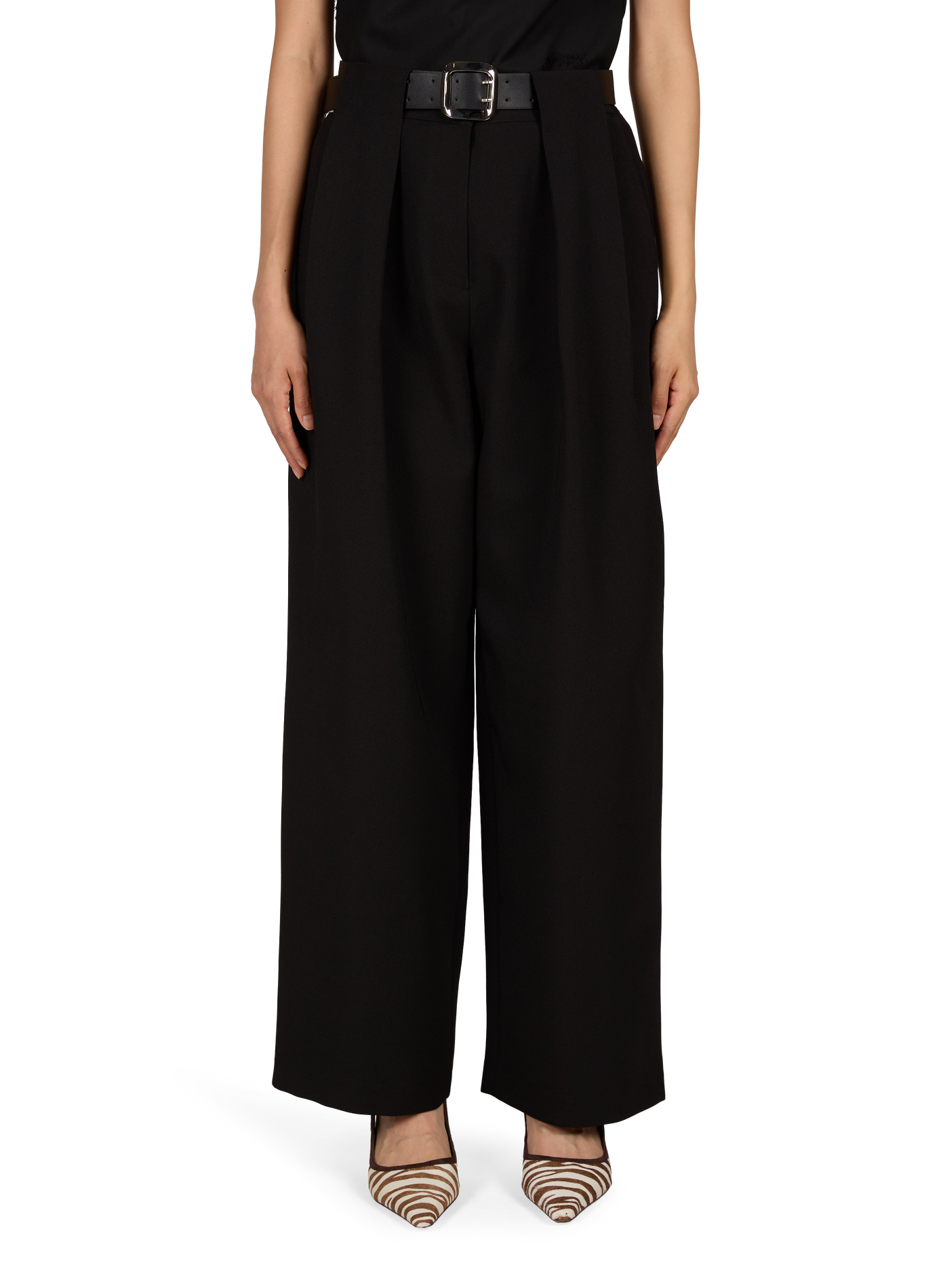 Matteo trousers with tucked-in belt SOURCE UNKNOWN Black