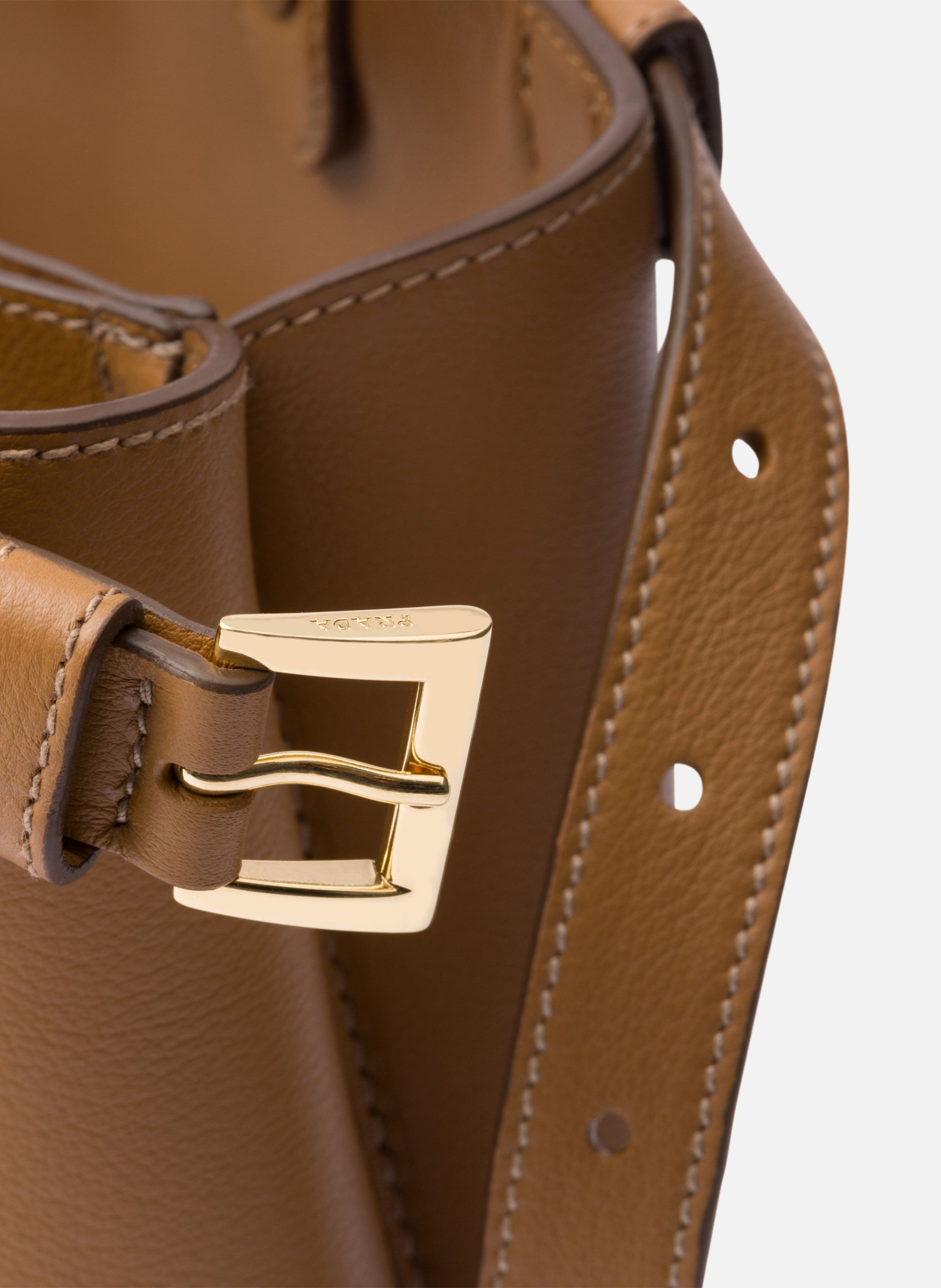 Petit sac à main en cuir prada buckle avec double PRADA Marron