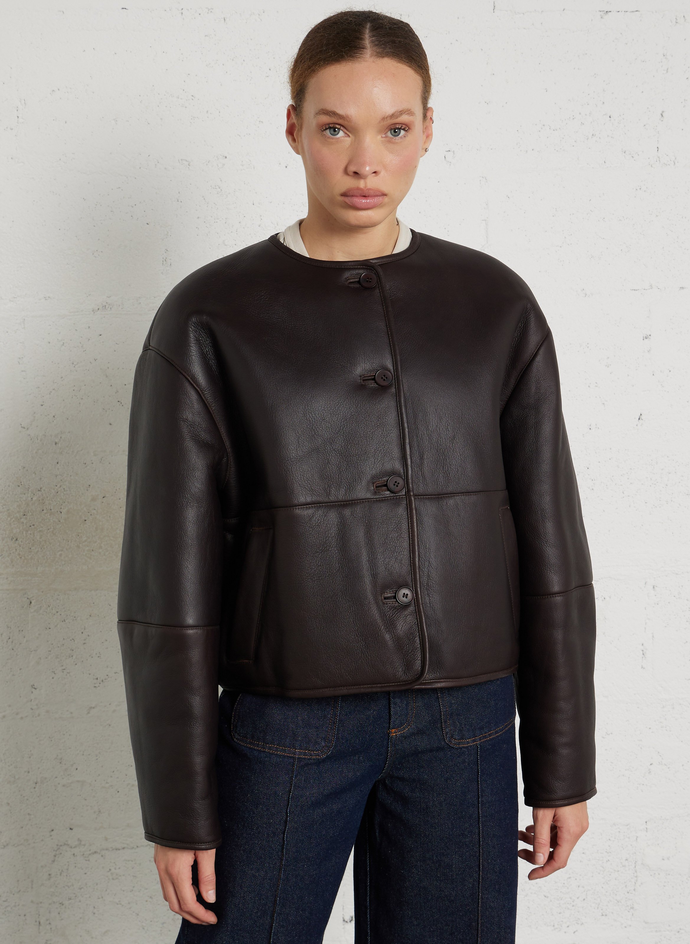 Manteau rond uni en cuir Fabio SOEUR Marron