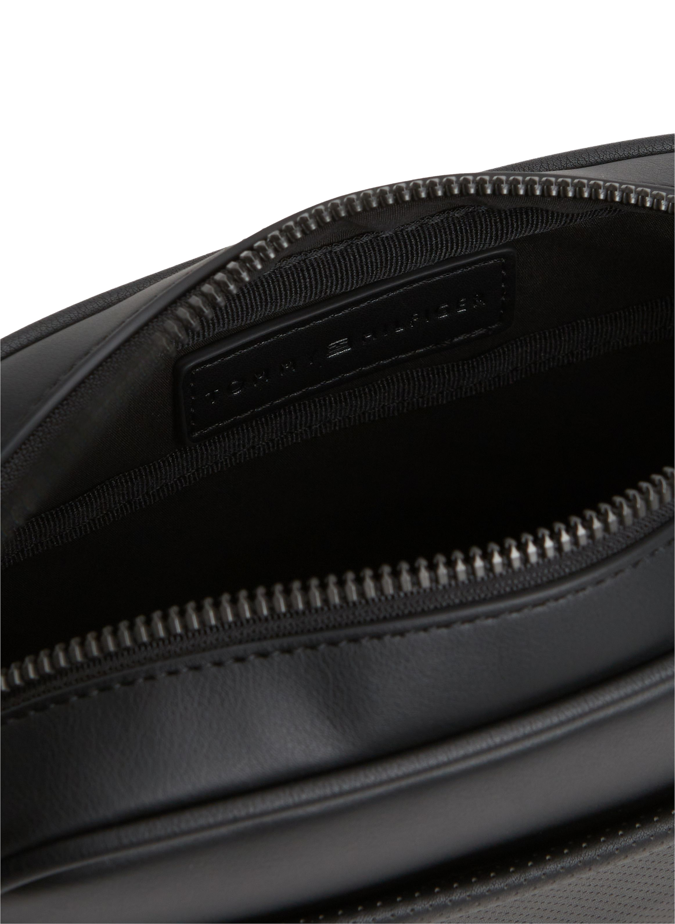Smooth zip shoulder bag TOMMY HILFIGER Black