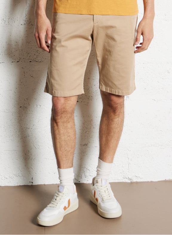 Bermuda droit en coton mélangé Beige by IKKS IKKS Bermuda droit en coton mélangé Beige