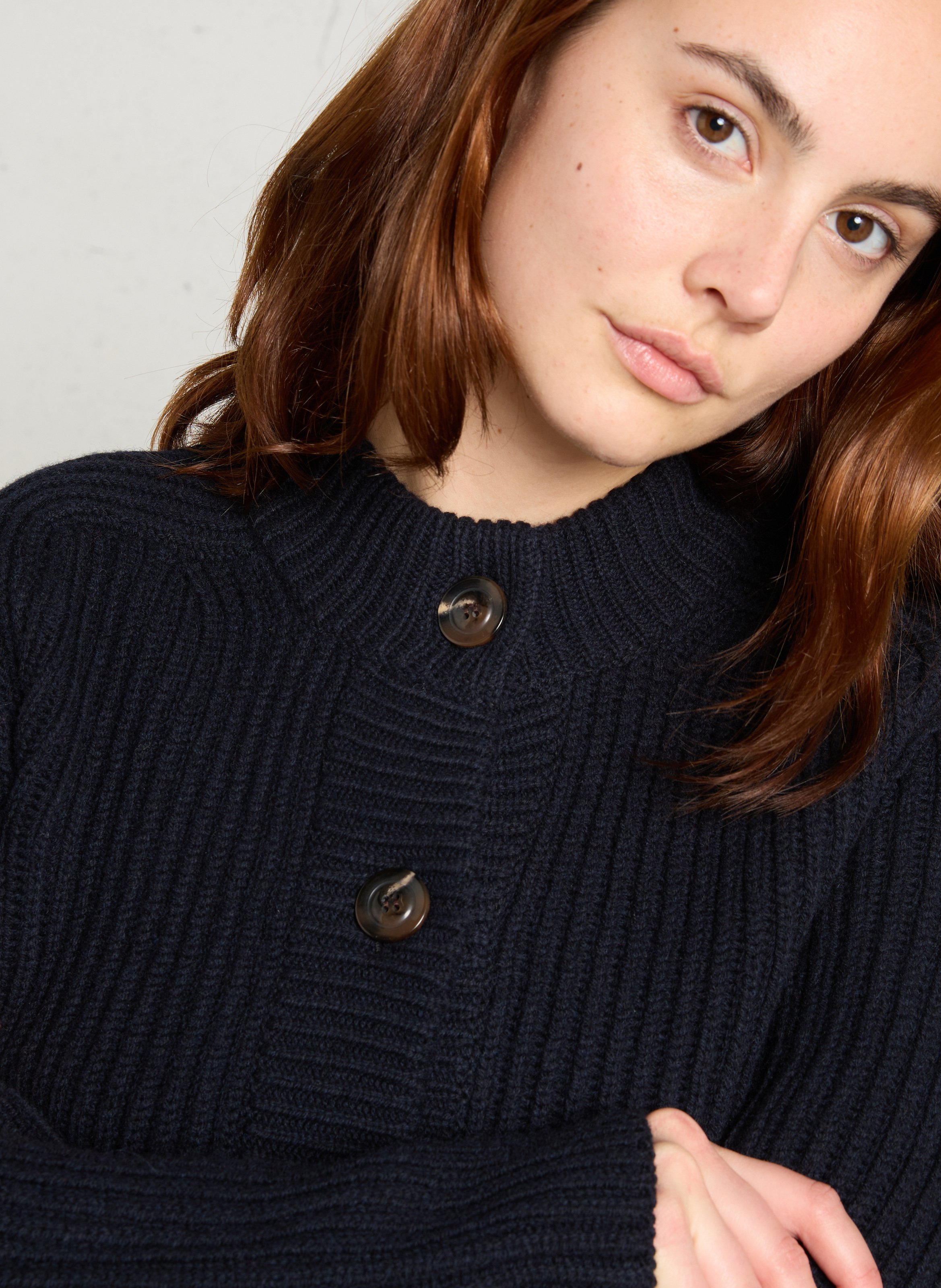 Cardigan droit boutonné en laine Flaubert SOEUR Bleu