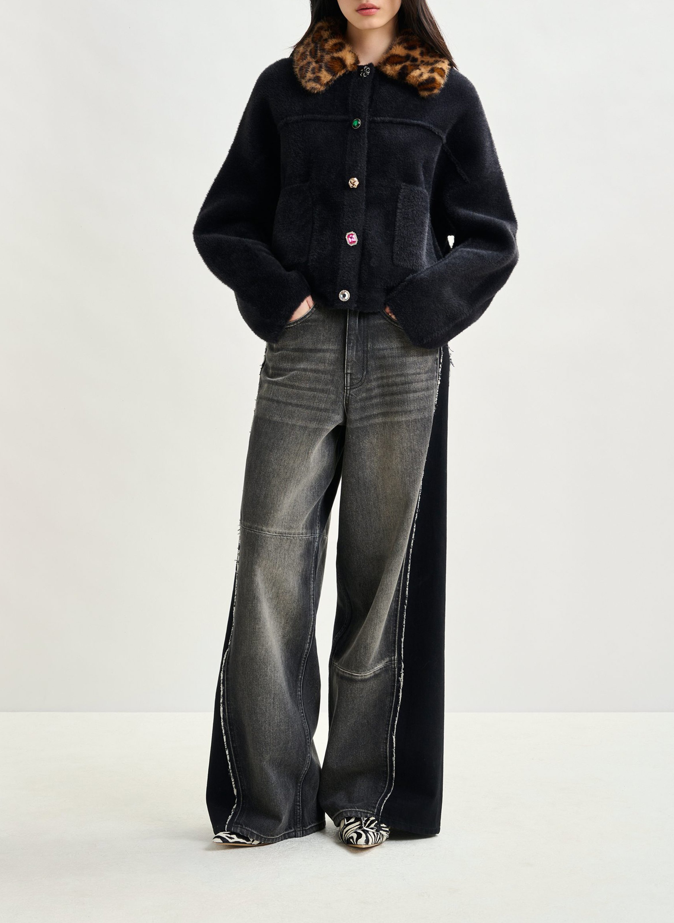 Cardigan ample à col fourrure amovible intention ESSENTIEL ANTWERP Noir