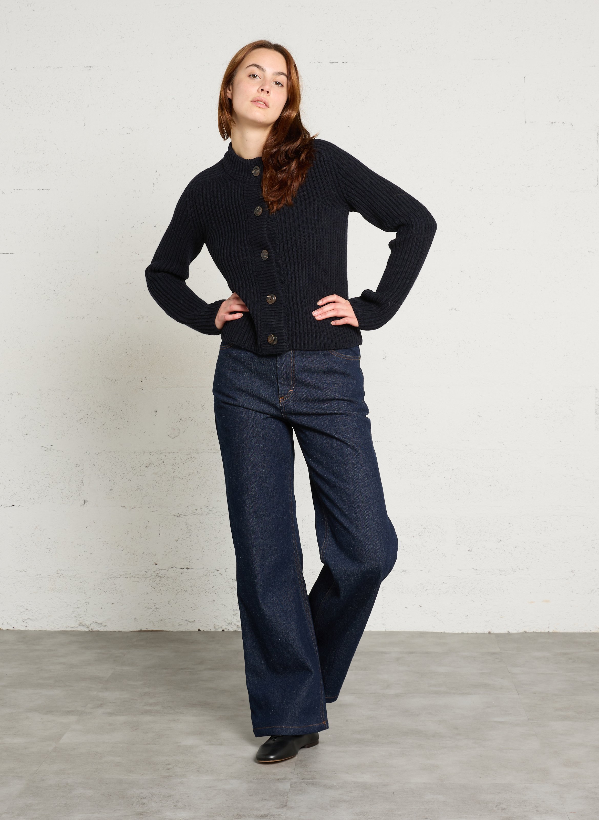 Cardigan droit boutonné en laine Flaubert SOEUR Bleu