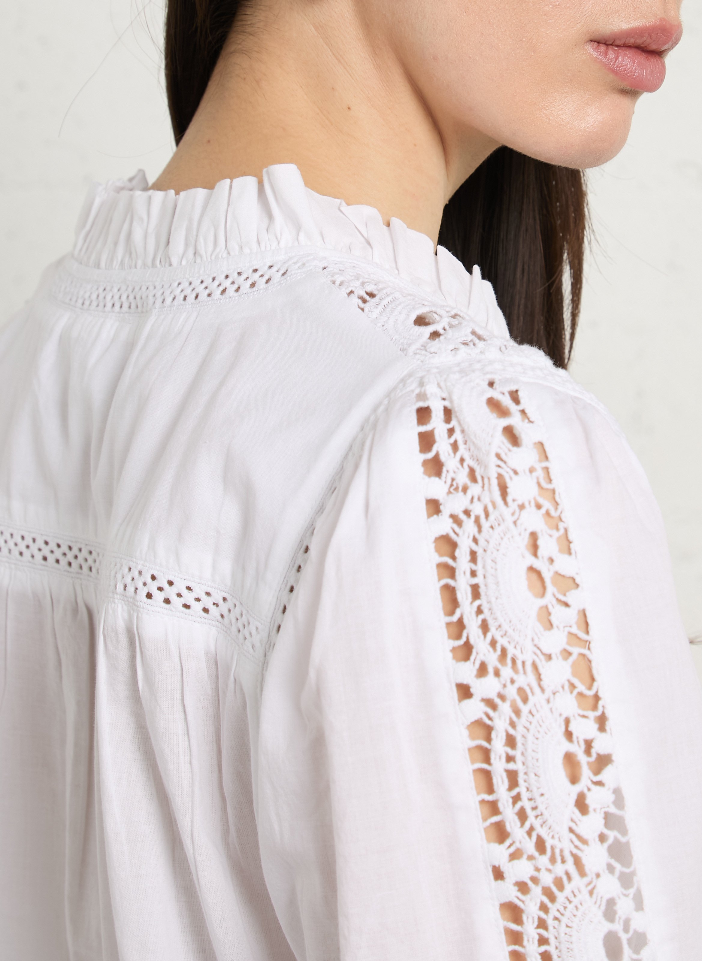 Chemisier col v à broderies ajourées daisy MAISON 123 Blanc