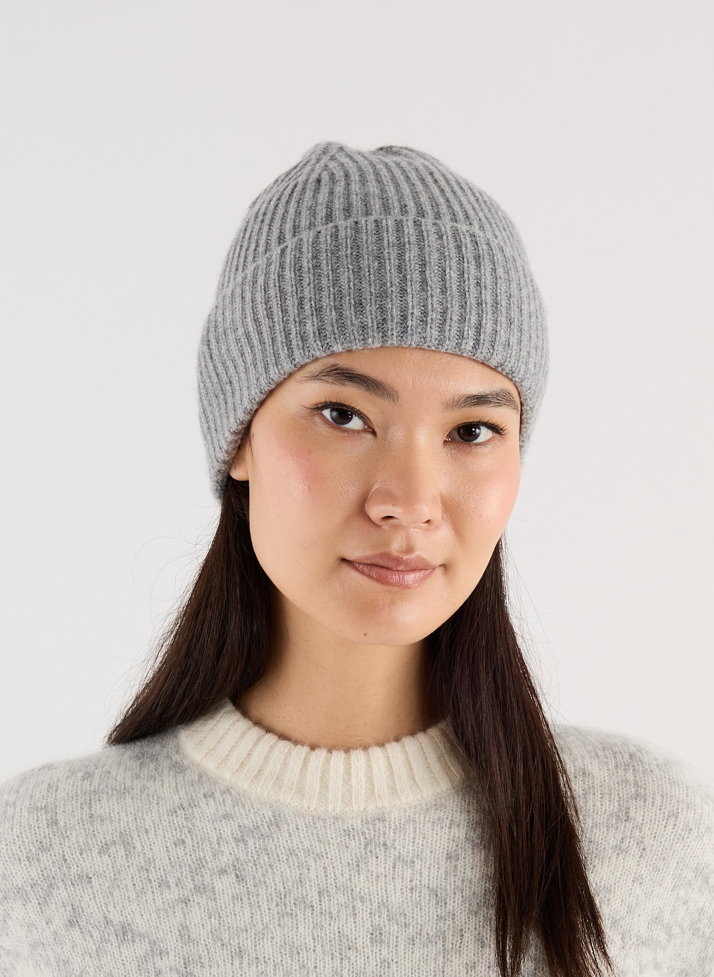 Bonnet côtelé en cachemire SAISON 1865 Gris