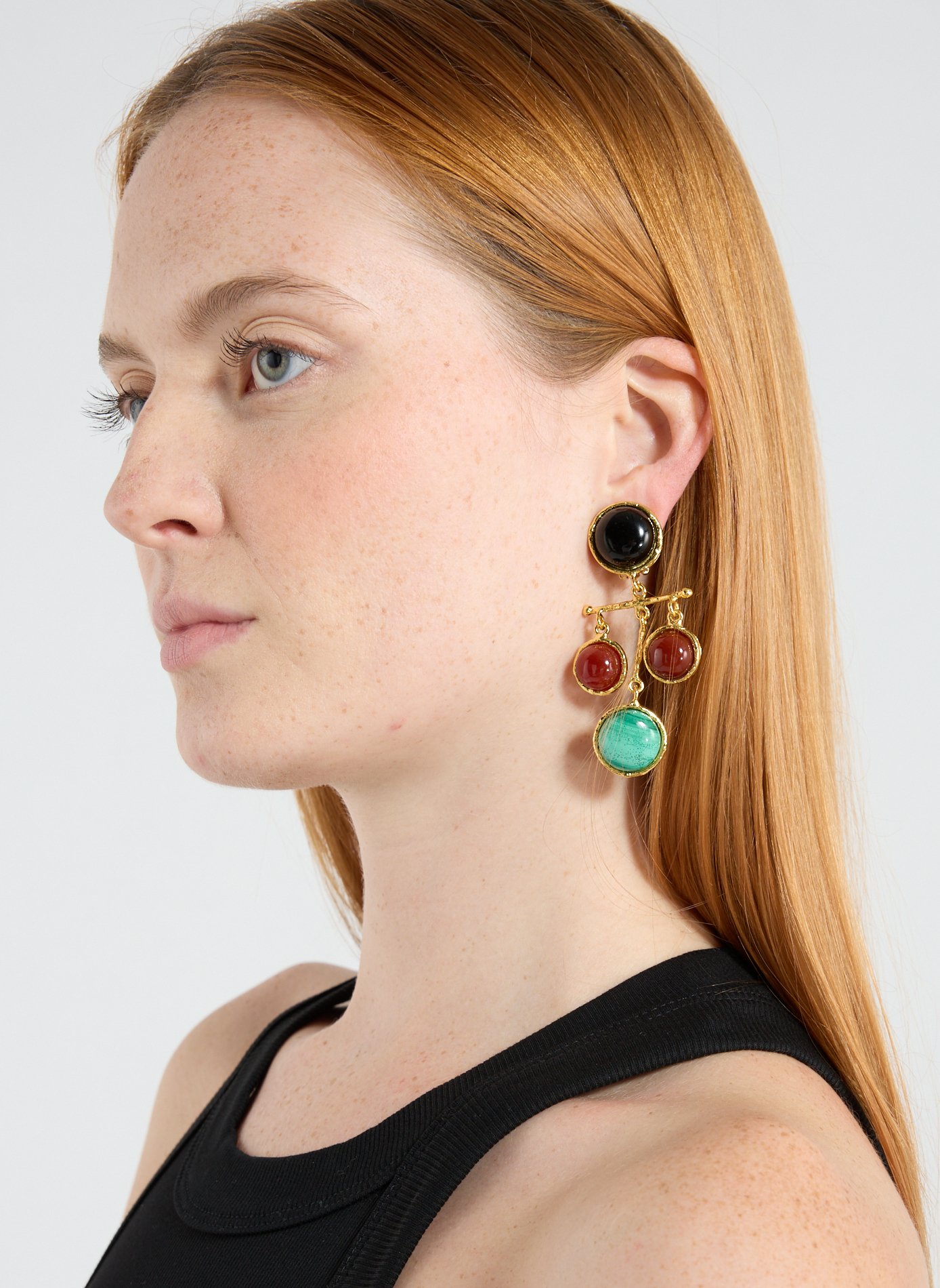 Boucles d'oreille pendantes en laiton et pierre SYLVIA TOLEDANO Multicolore