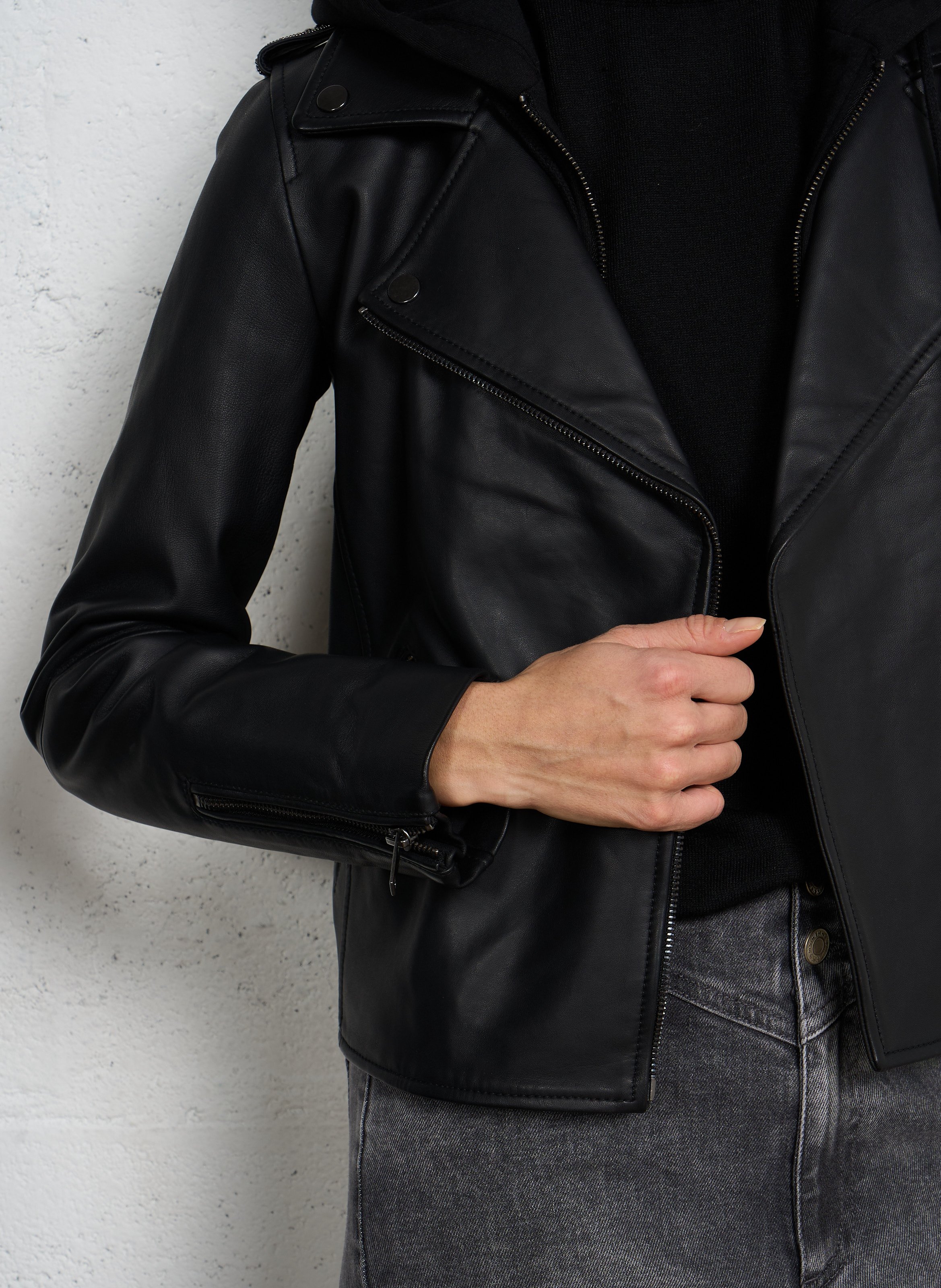 Blouson à capuche en cuir IKKS Noir