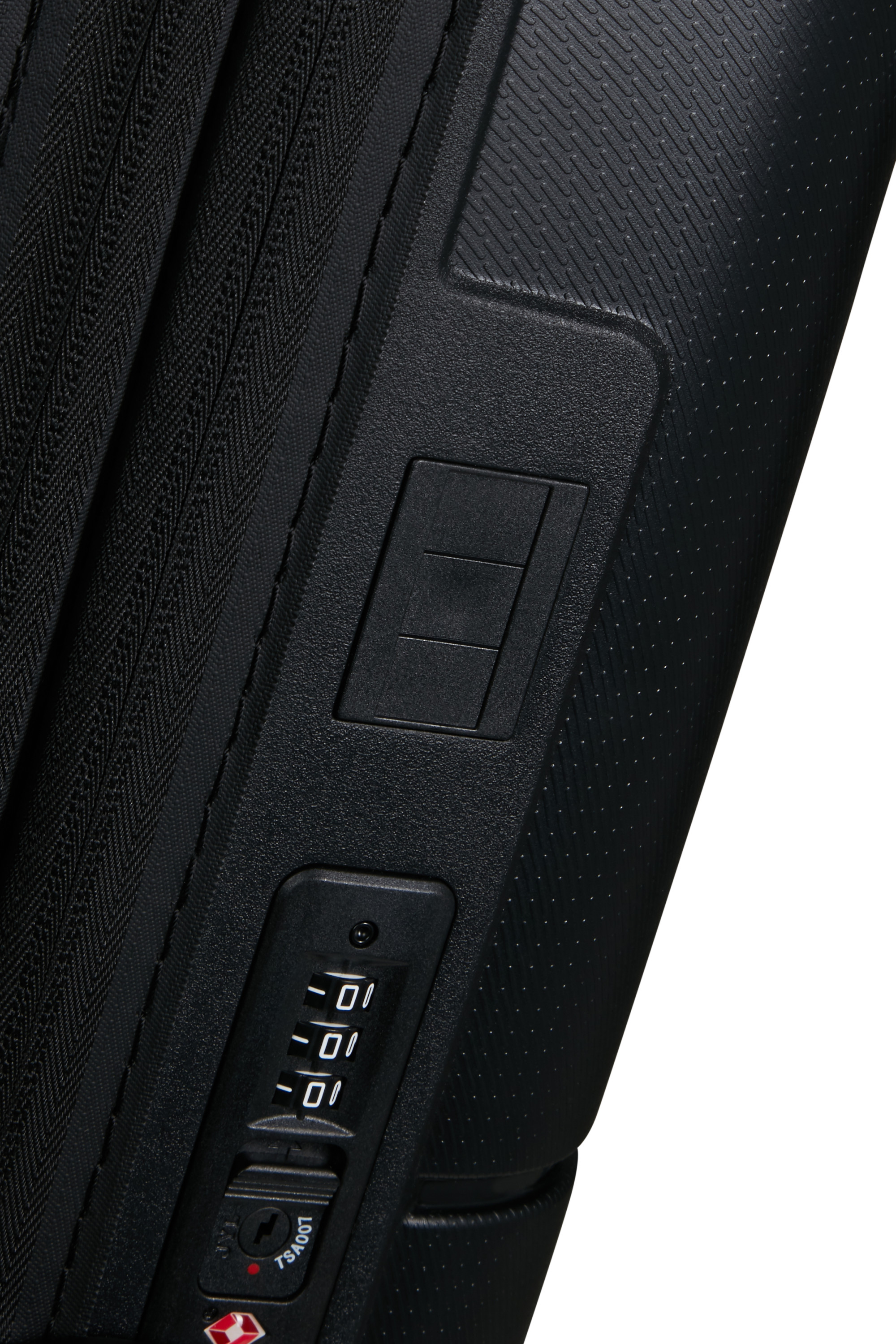 Dashpop disney valise 4 roues taille s AMERICAN TOURISTER Noir