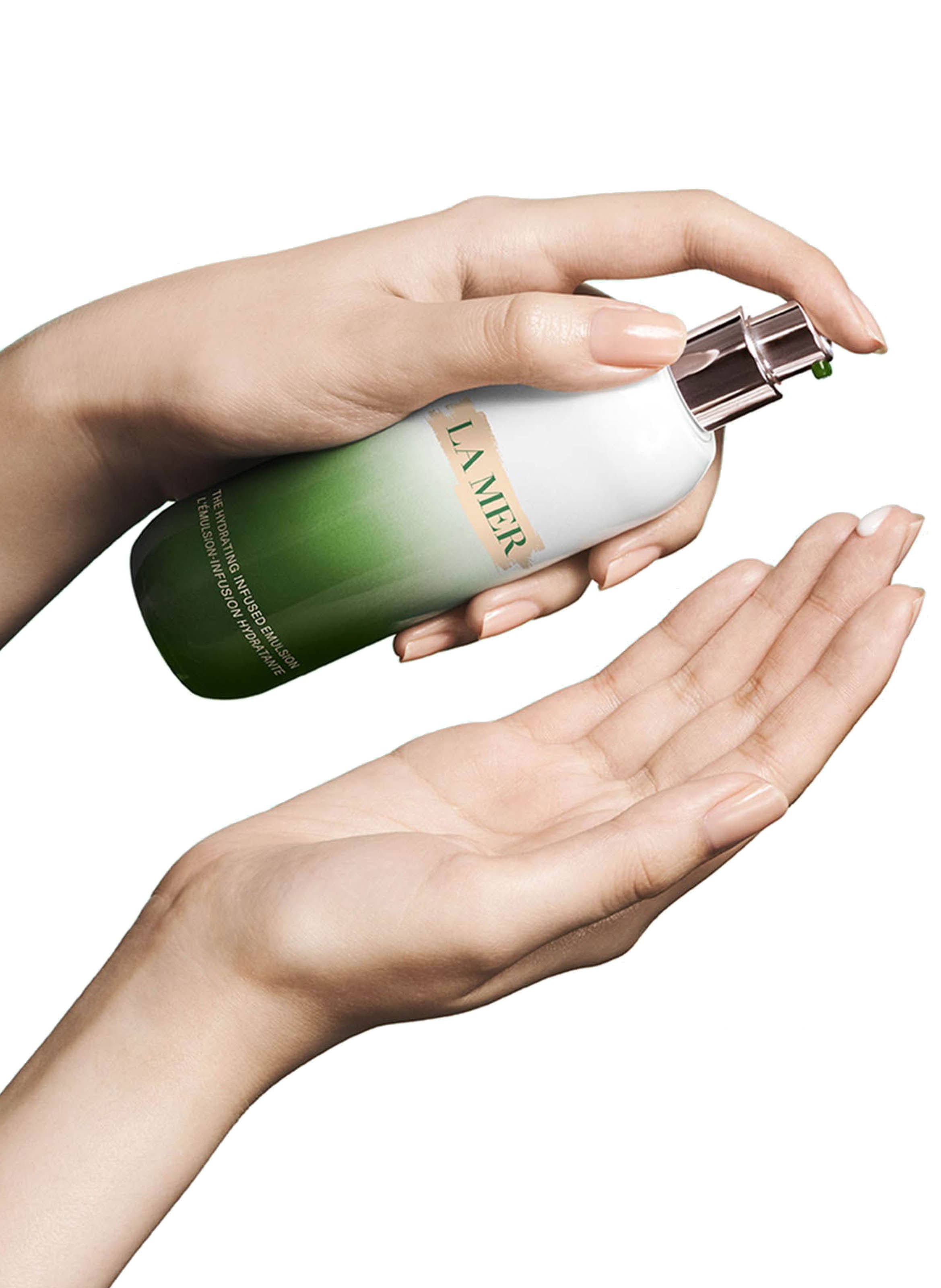 Emulsion-infusion hydratante LA MER No color