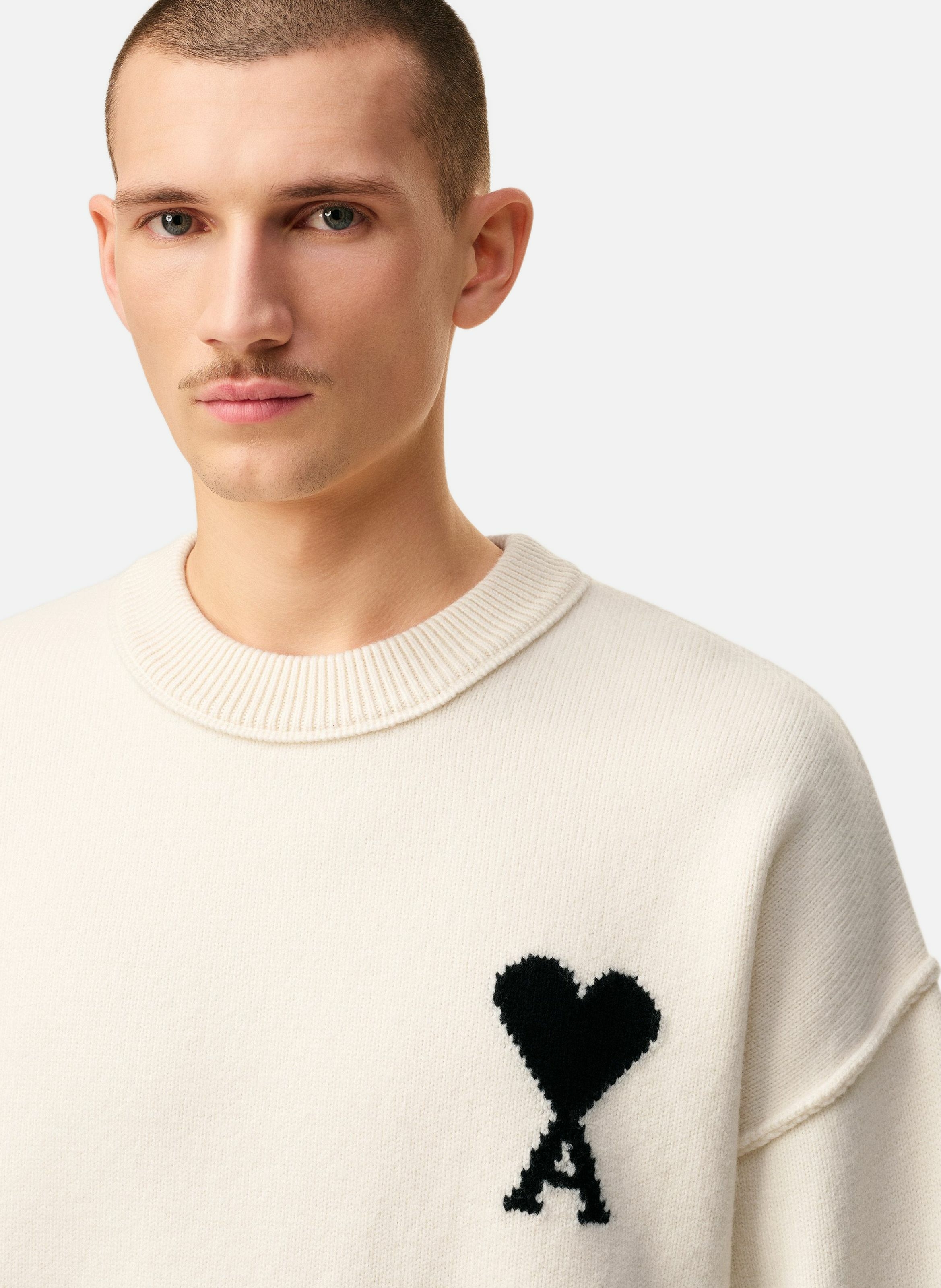 Pull col rond ami de coeur en laine unisexe AMI PARIS Blanc