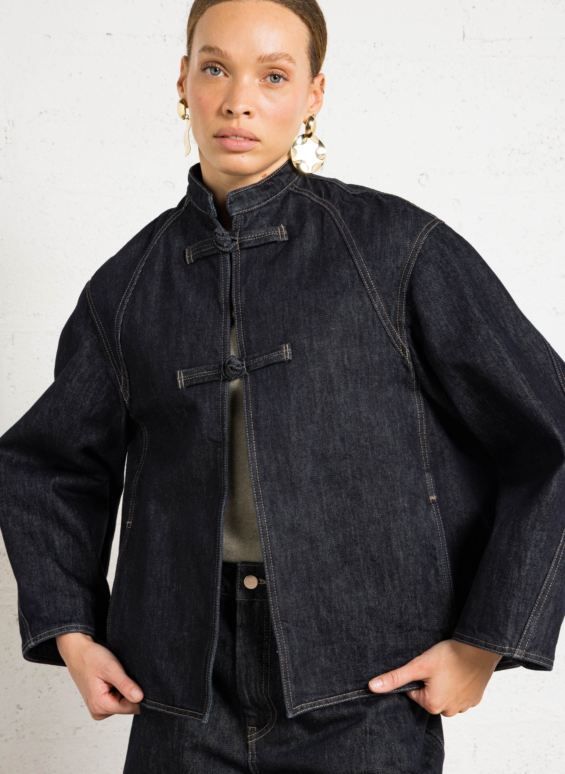 Veste oversize col rond en denim brut Iliana SOEUR Bleu
