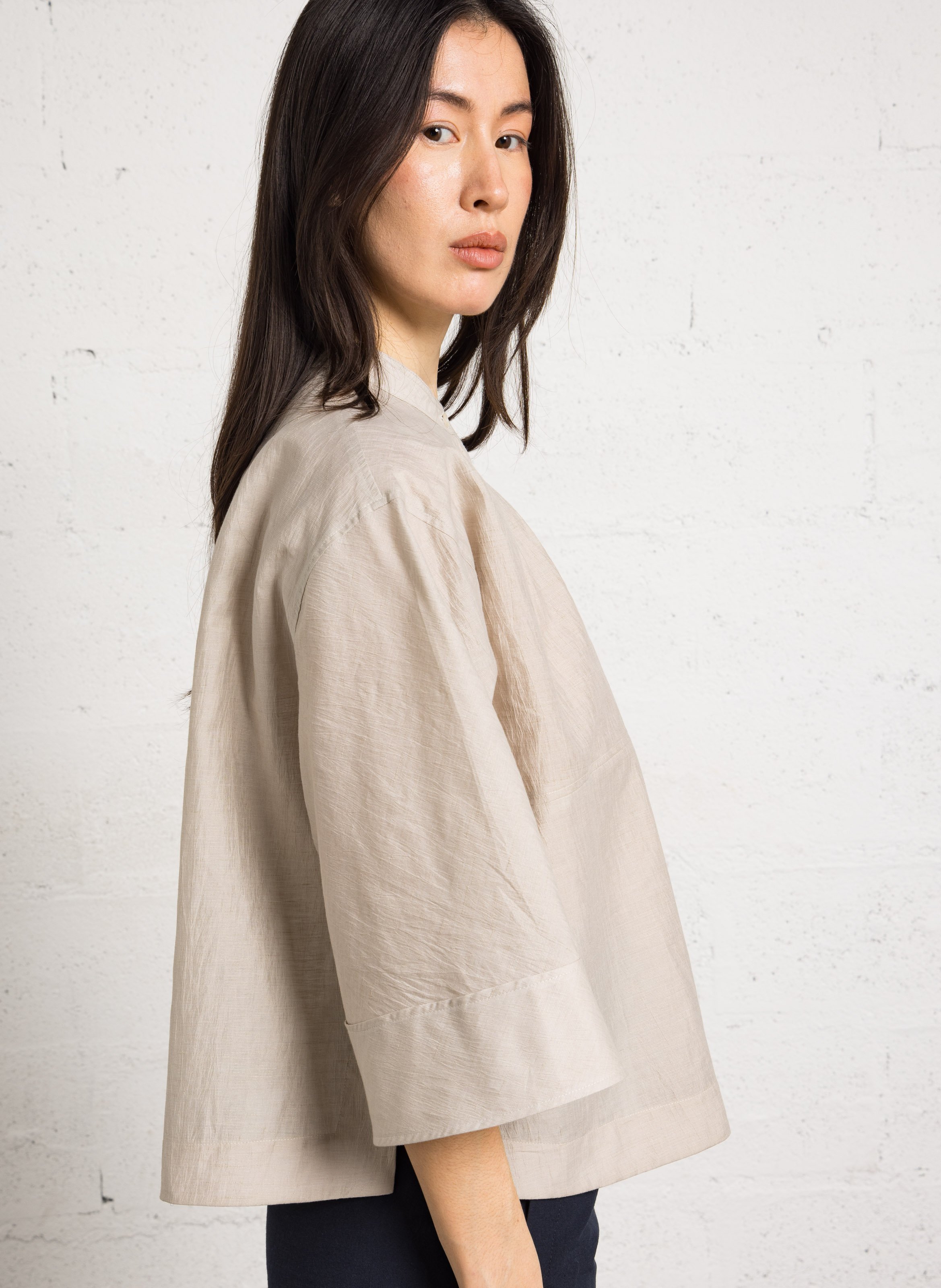 Blouse ample boutonnée en lin mélangé hennie SOEUR Beige