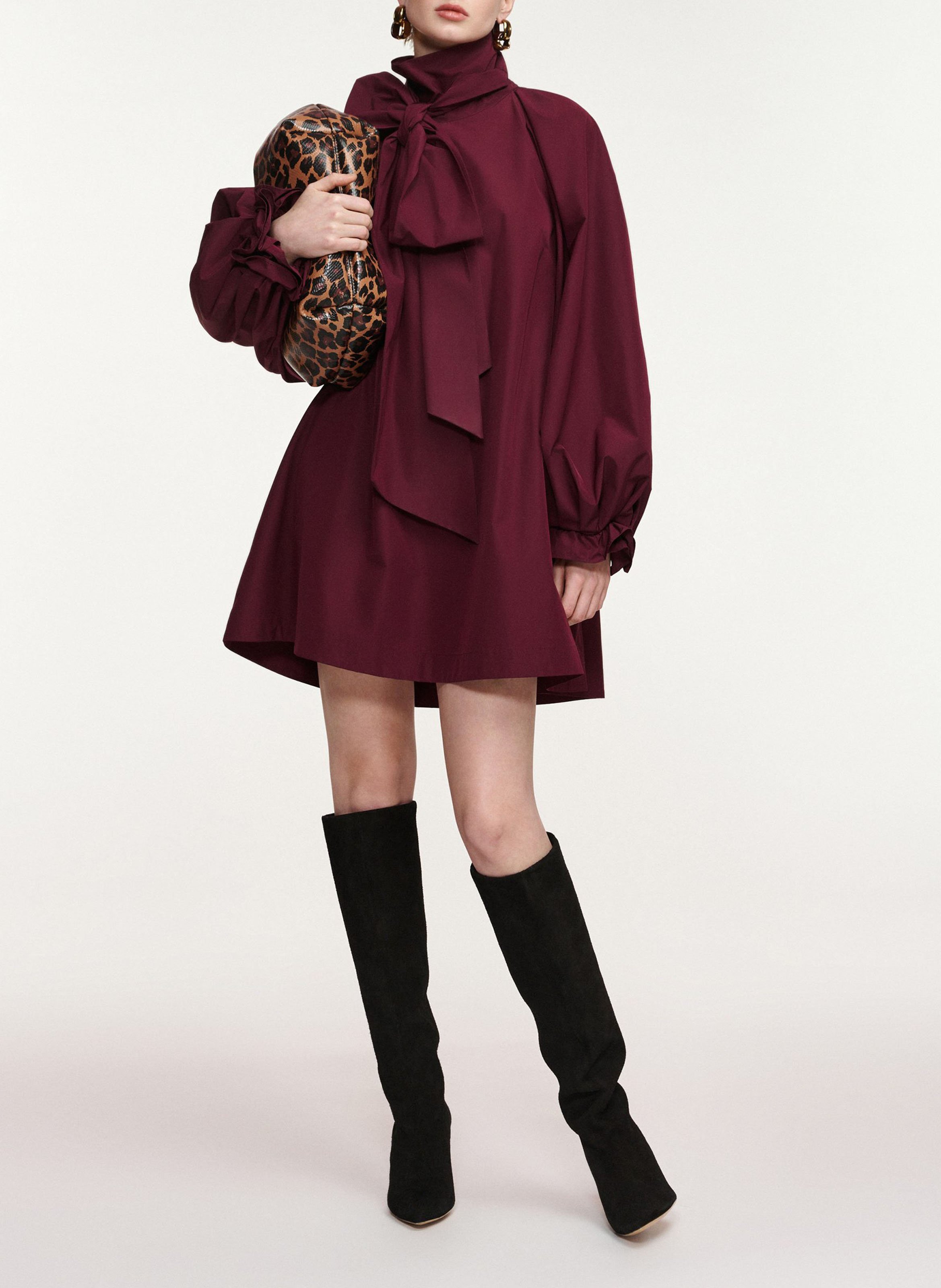 Robe oversize col lavallière évasée khai ESSENTIEL ANTWERP Rouge