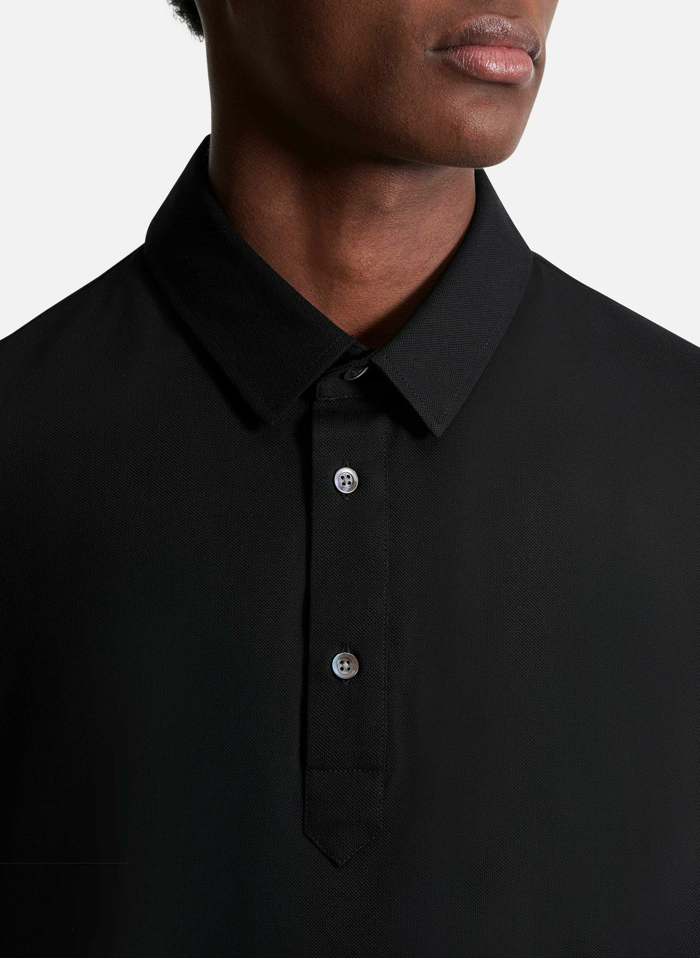 Polo manches courtes germain col chemise coupe regular Noir