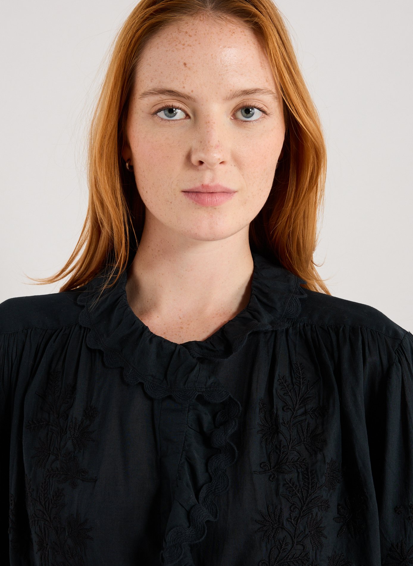 Chemise ample brodée en coton LOUISE MISHA Noir