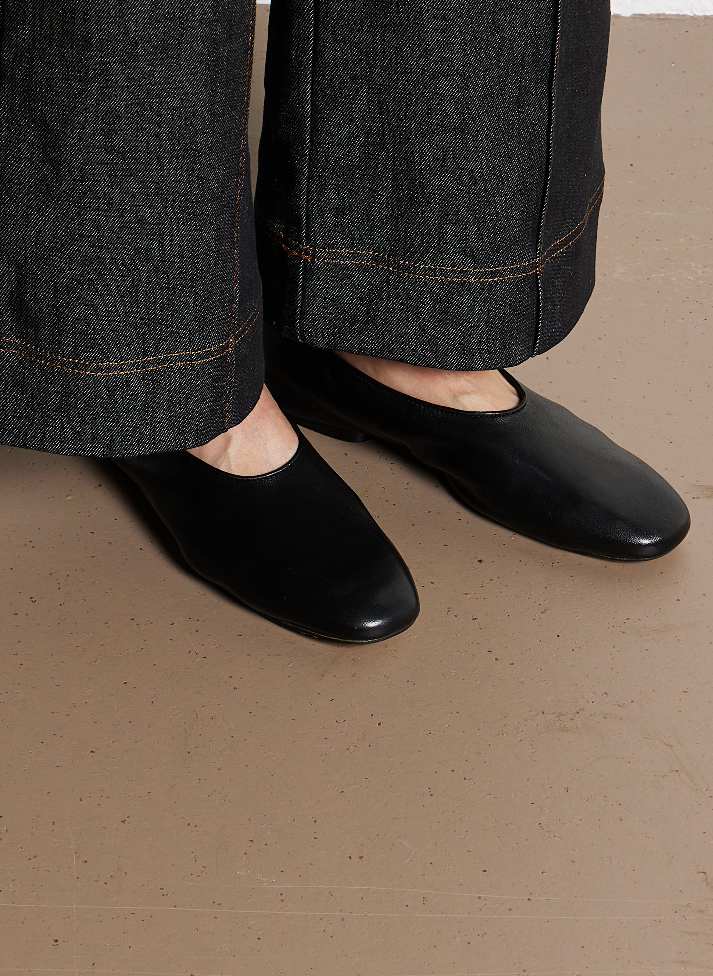 Ballerine en cuir bala SOEUR Noir