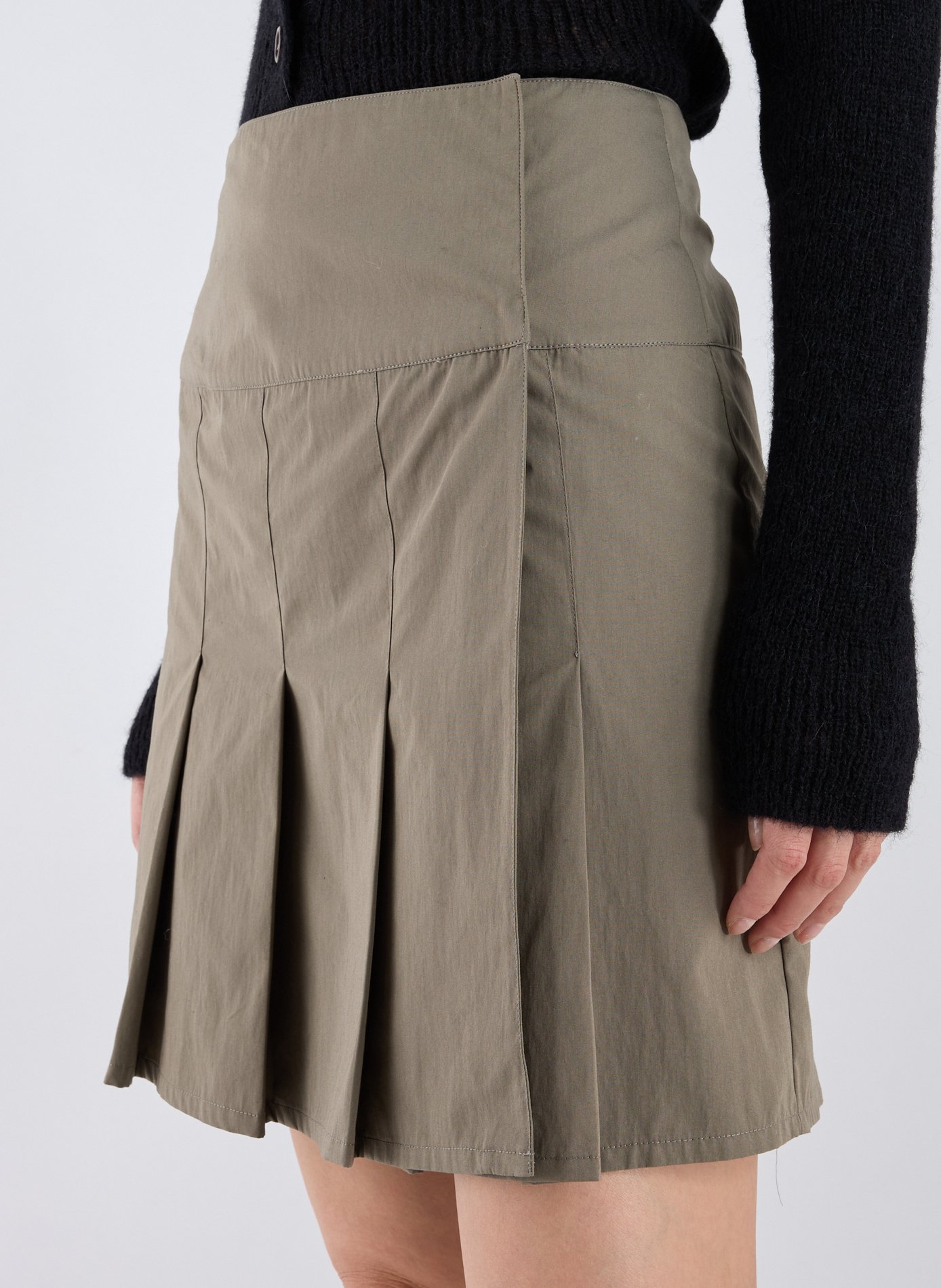 Jupe courte plissée en coton mélangé OUR LEGACY Kaki