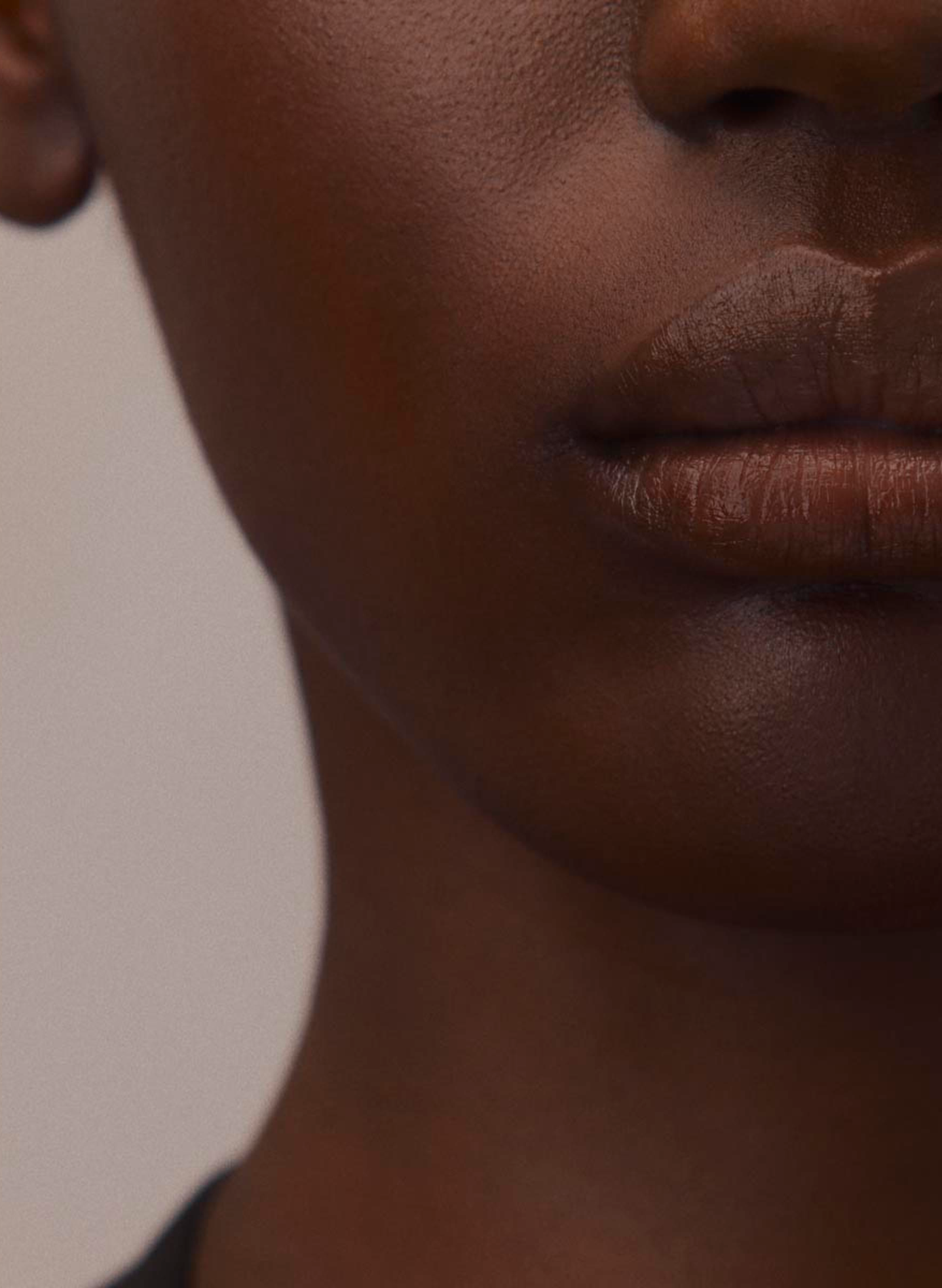 Hermès Plein Air, Fond de teint soin mat lumineux 87n cacao