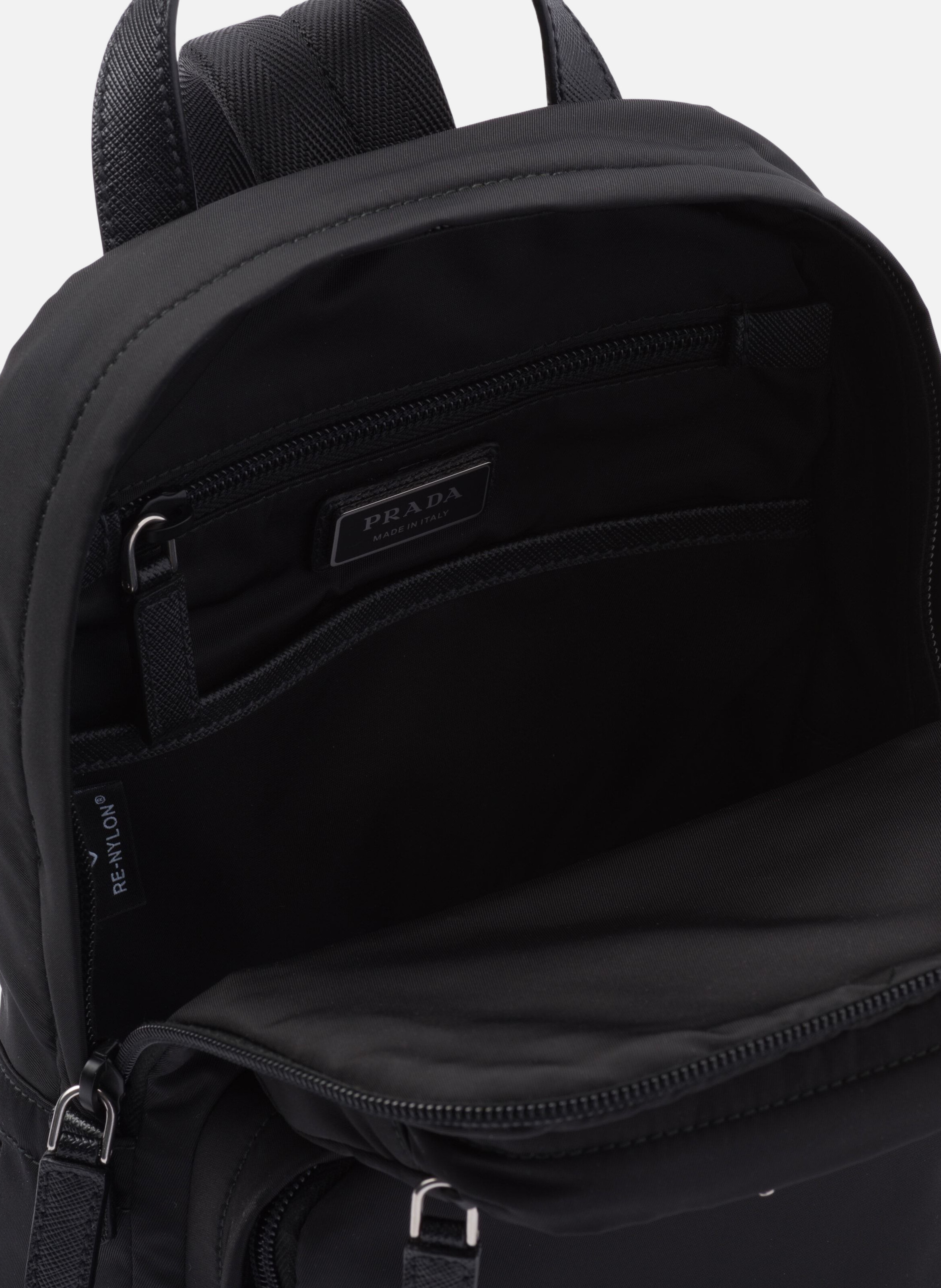 Sac à dos en re-nylon et cuir saffiano PRADA Noir