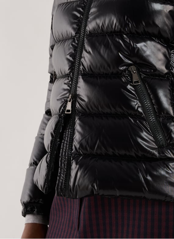 Doudoune matelassée à capuche | Noir by MONCLER Doudoune matelassée à capuche Noir