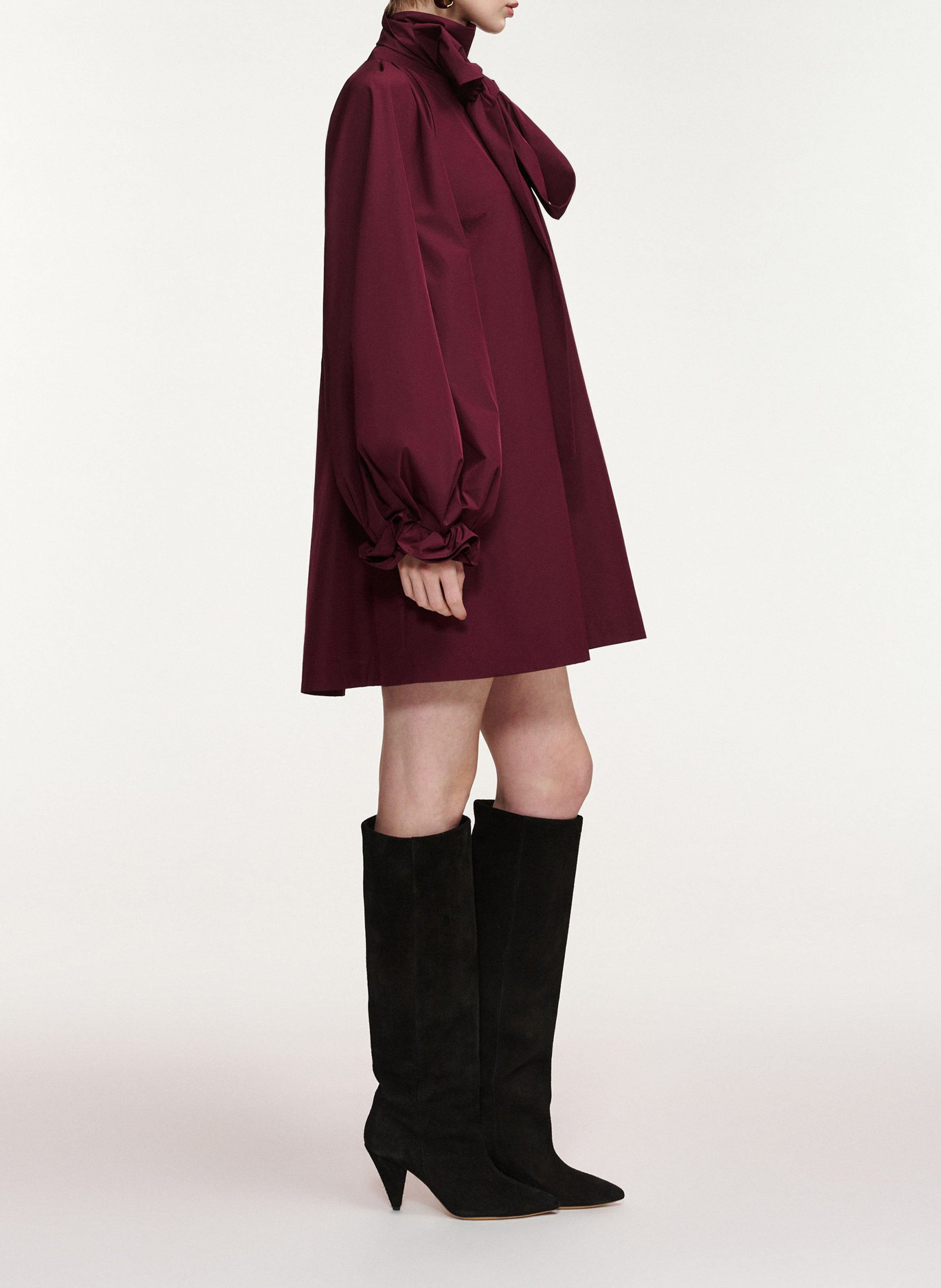 Robe oversize col lavallière évasée khai ESSENTIEL ANTWERP Rouge