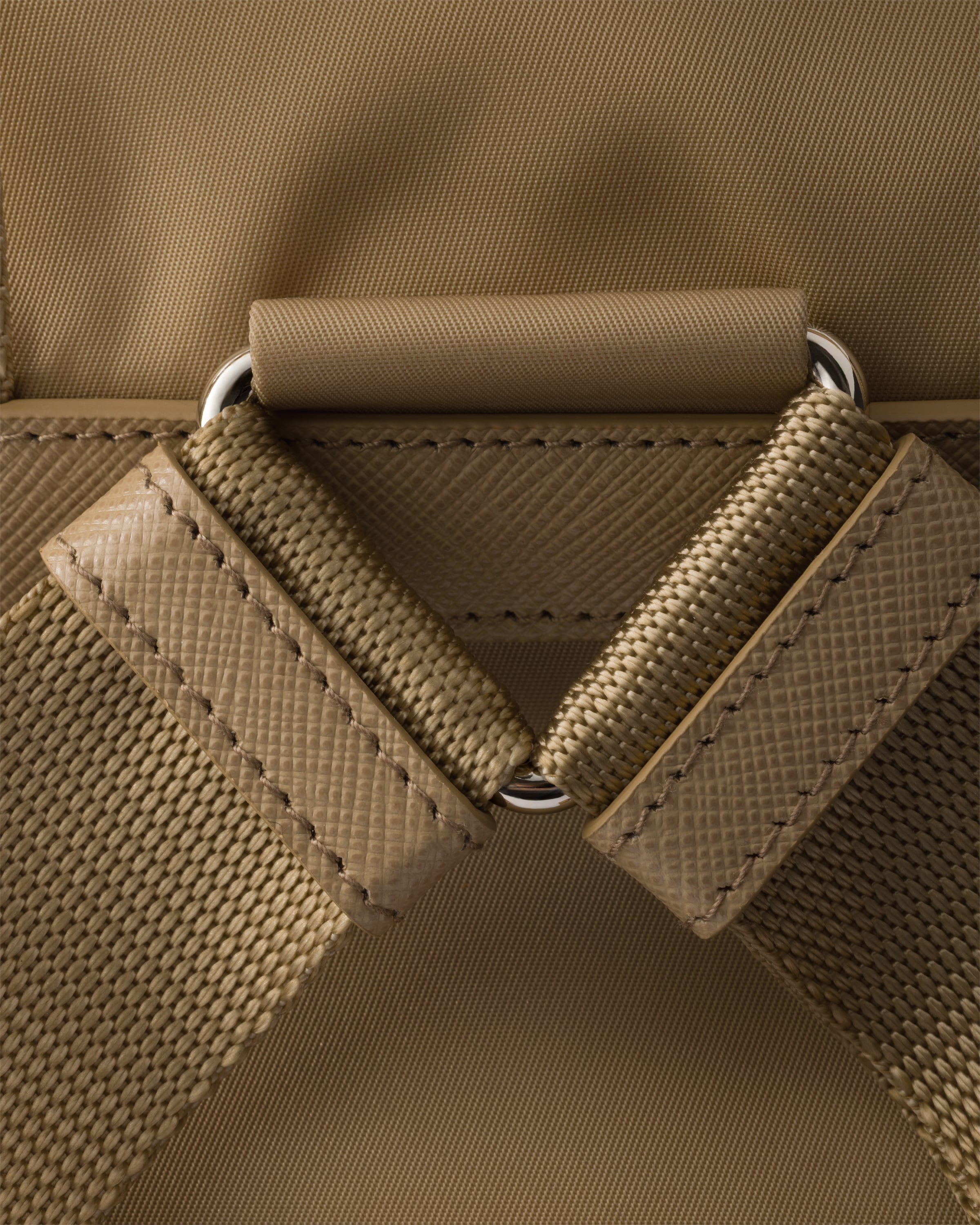 Sac à dos moyen en re-nylon PRADA Marron