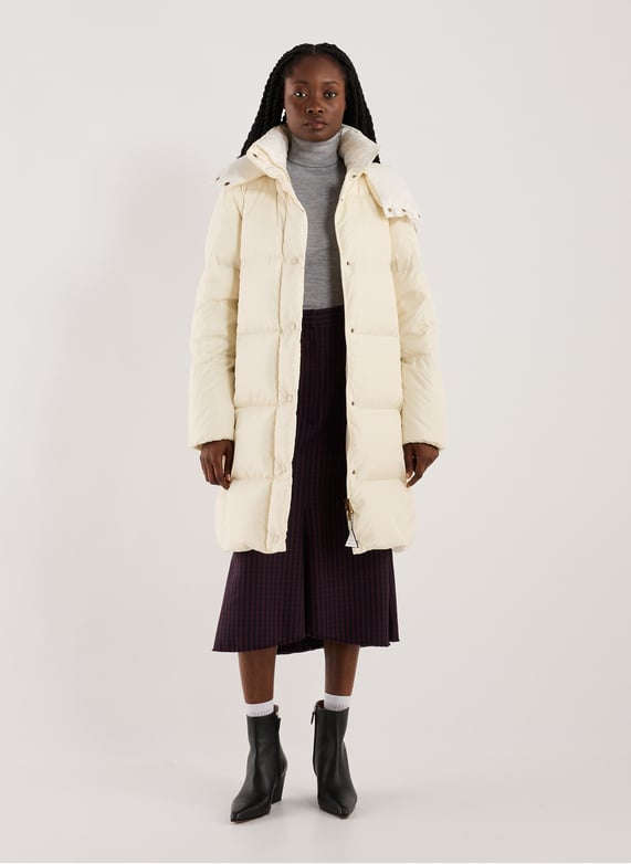 Doudoune matelassée mi-longue | Blanc by MONCLER Doudoune matelassée mi-longue Blanc