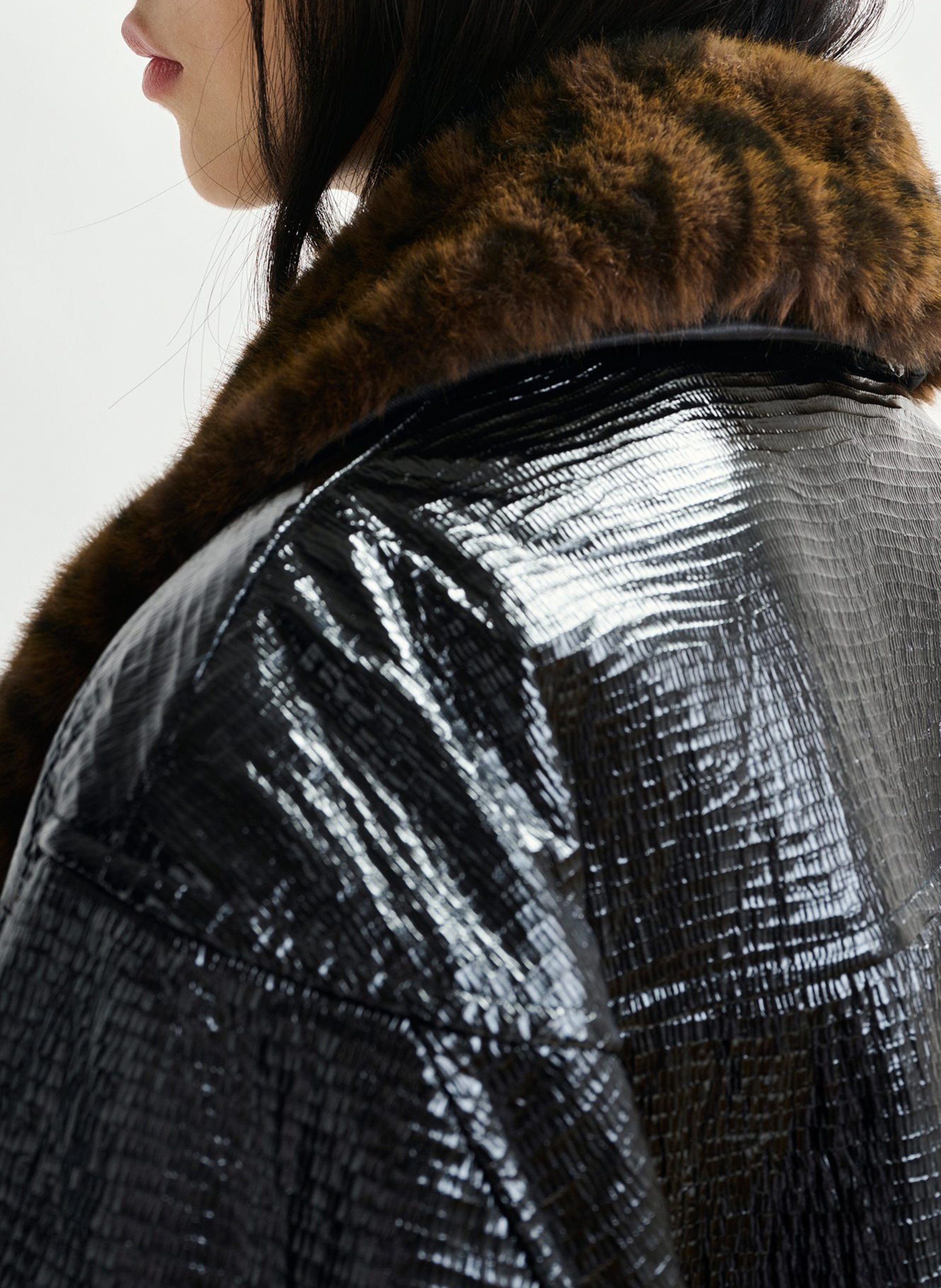 Manteau col effet fourrure iom ESSENTIEL ANTWERP Bleu