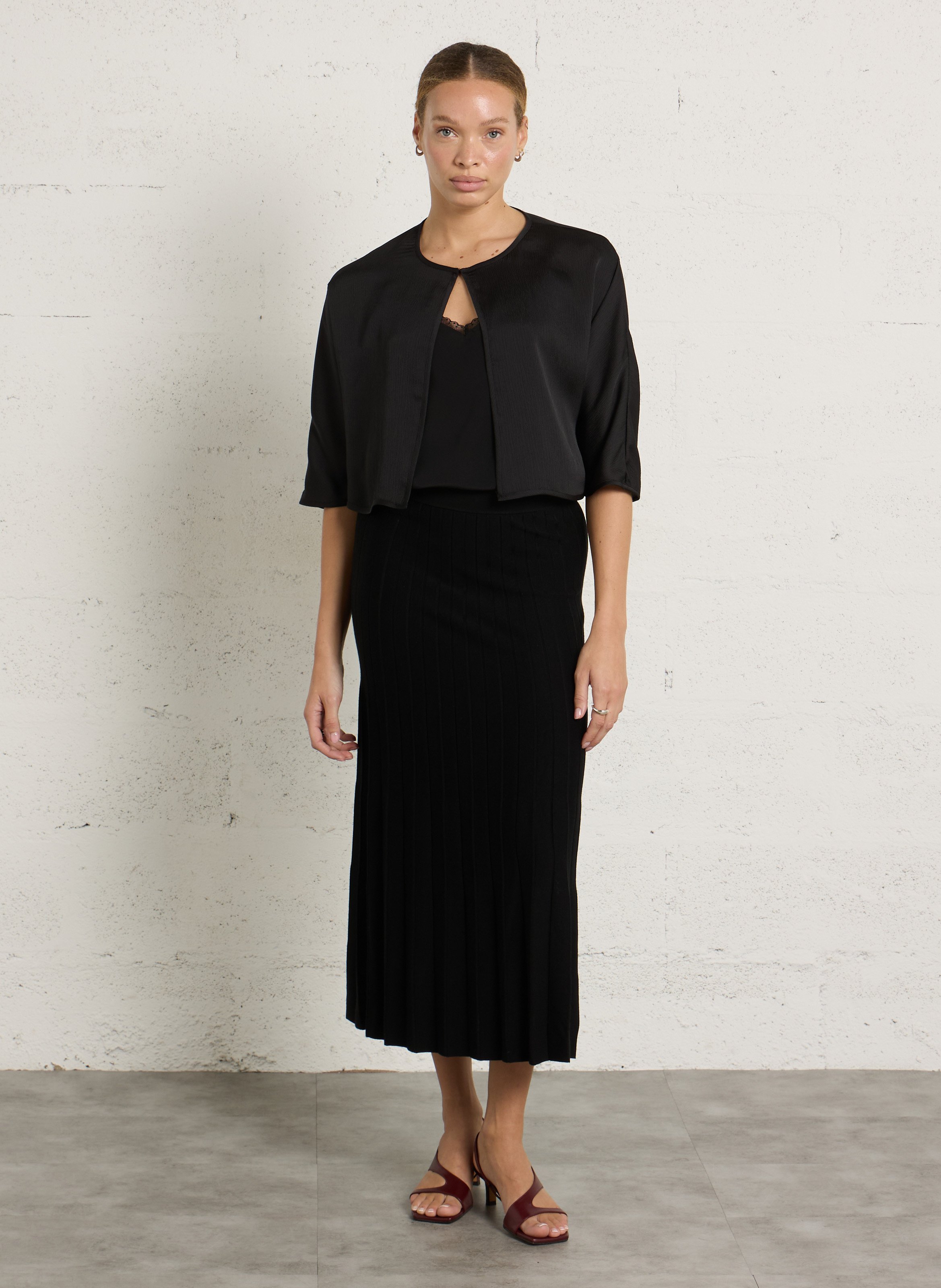 Top court col rond dino MAISON 123 Noir