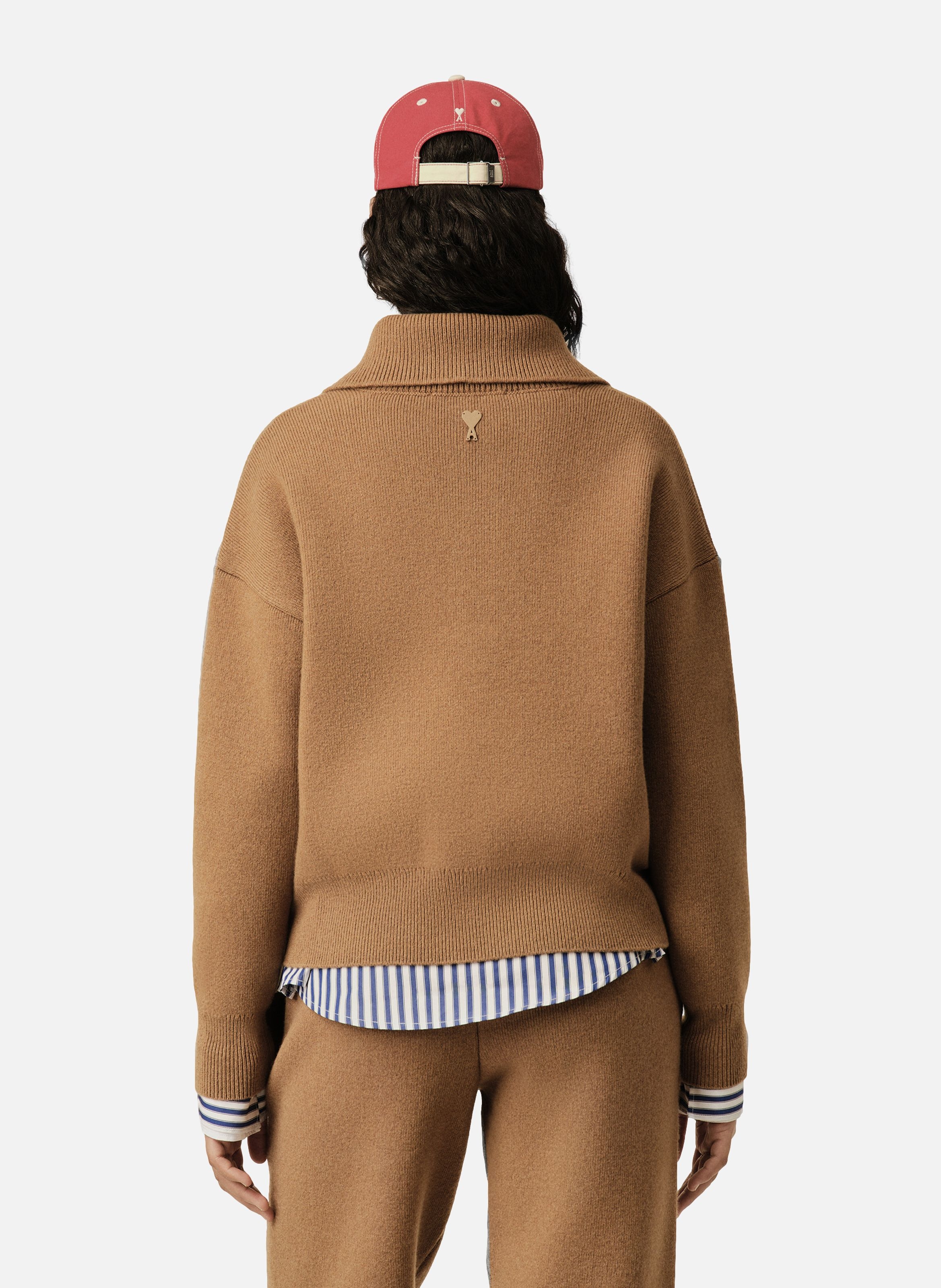 Pull col montant boutonné unisexe en laine AMI PARIS Marron