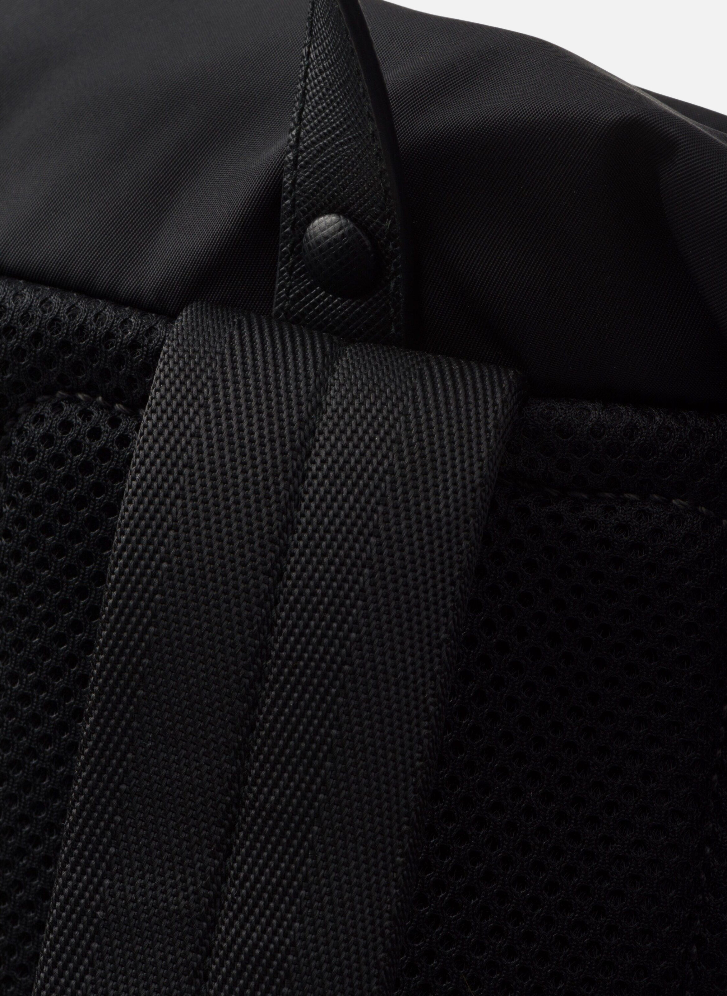 Sac à dos en re-nylon et cuir saffiano PRADA Noir