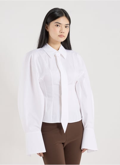 Fitted cotton shirt with tie A.W.A.K.E. MODE Fitted cotton shirt with tie A.W.A.K.E. MODE