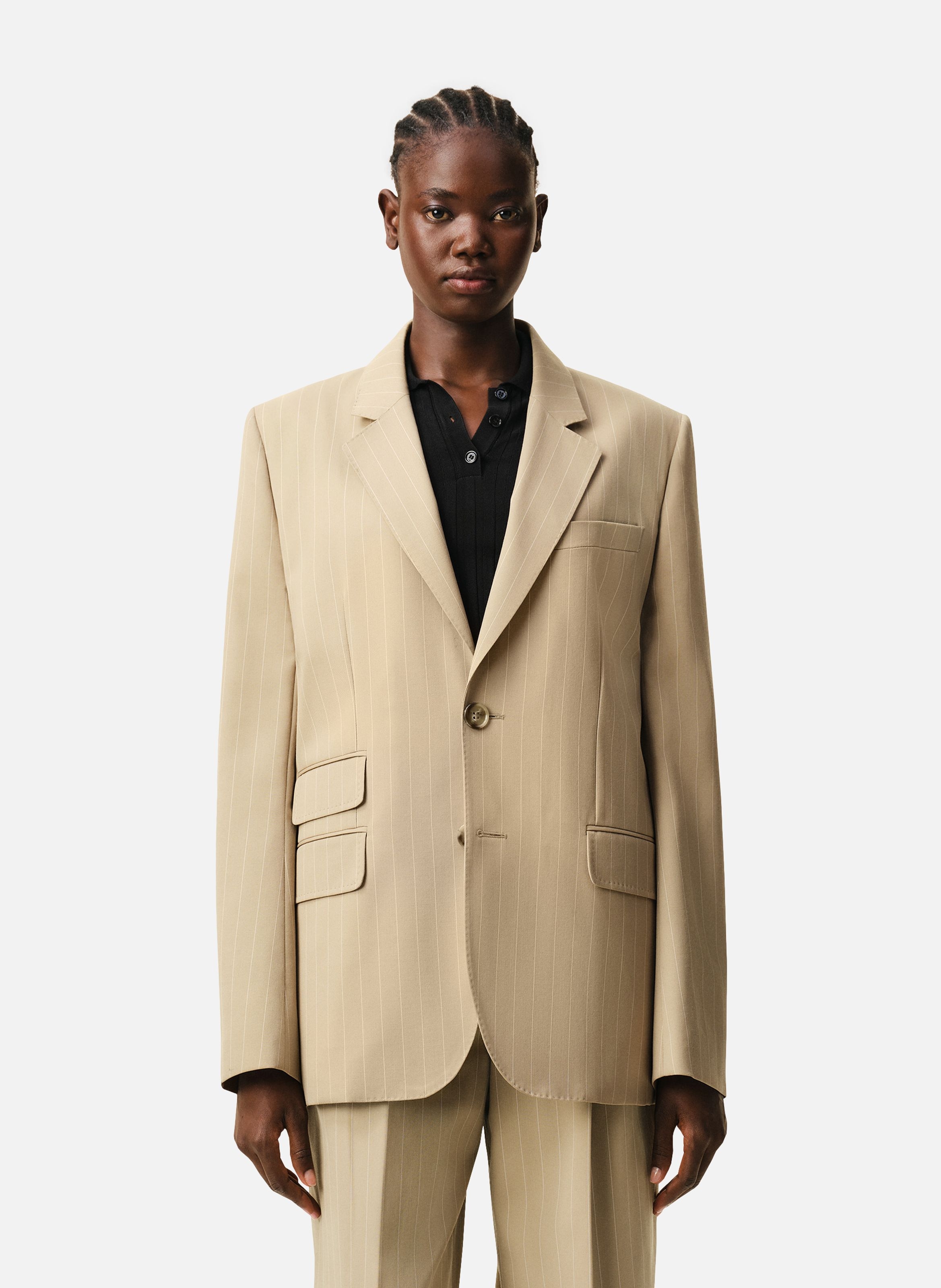 Veste boxy simple boutonnage en laine vierge AMI PARIS Beige