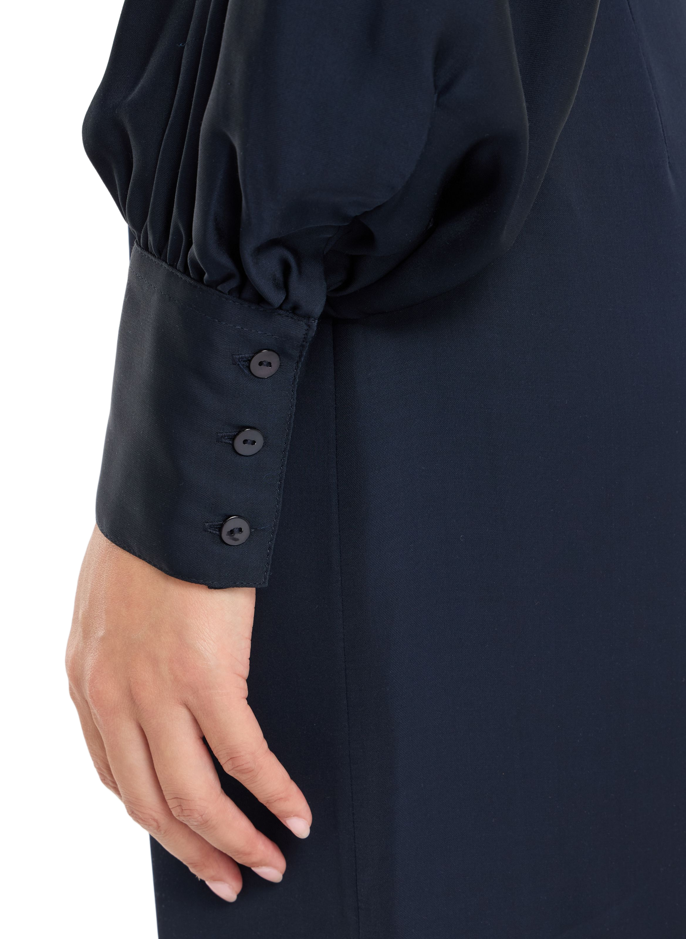 Long dress with round neck SAISON 1865 Blue