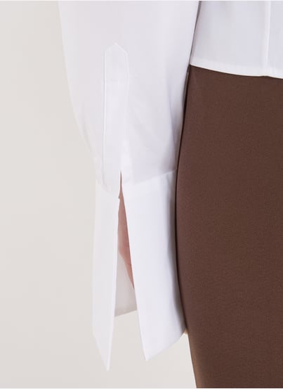 Fitted cotton shirt with tie A.W.A.K.E. MODE Fitted cotton shirt with tie A.W.A.K.E. MODE