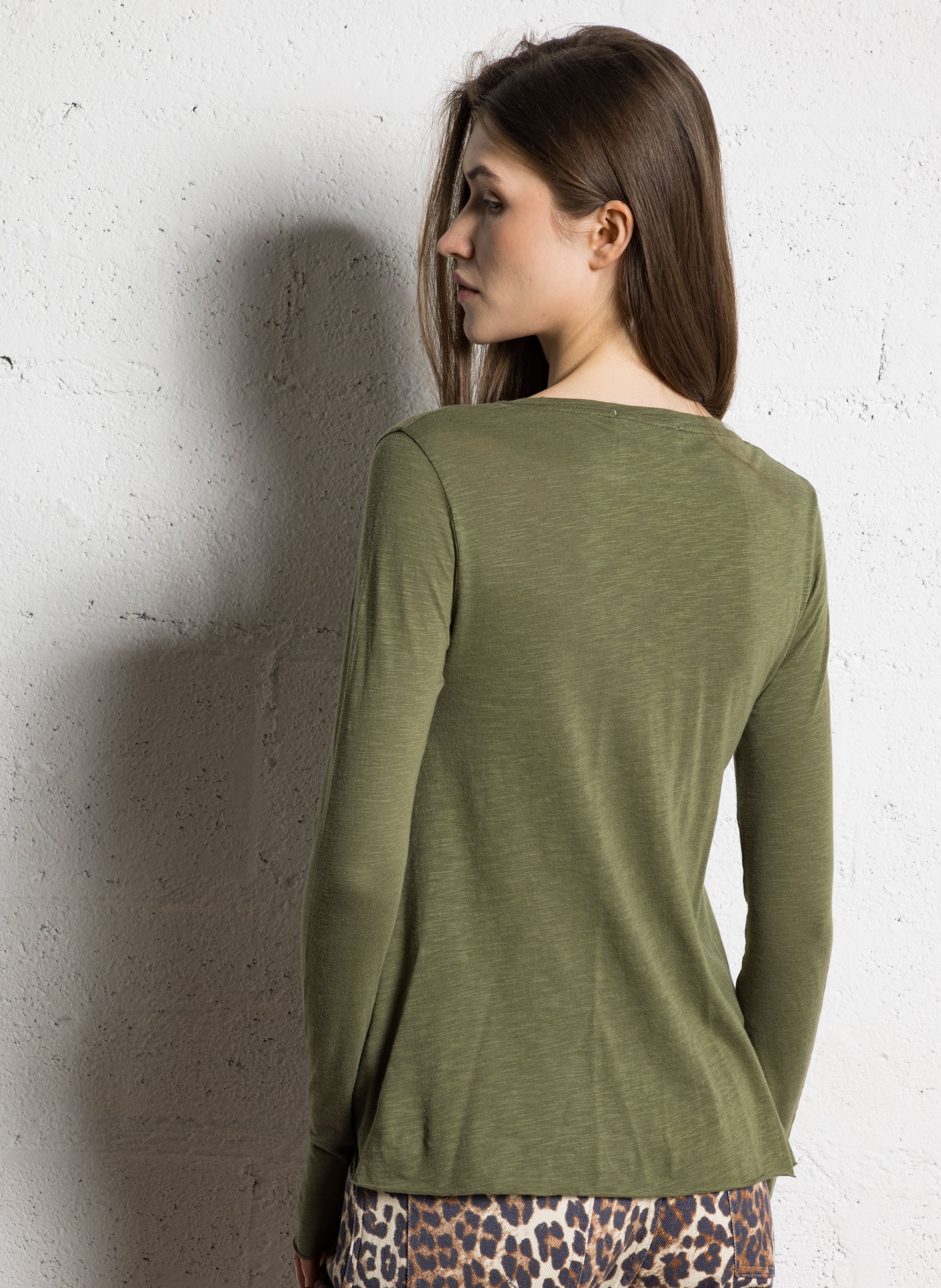 Tee-shirt à col v en coton mélangé jacksonville AMERICAN VINTAGE Vert