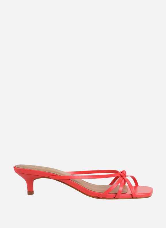 Sandales à talon en cuir Rouge by FLATTERED FLATTERED Sandales à talon en cuir Rouge