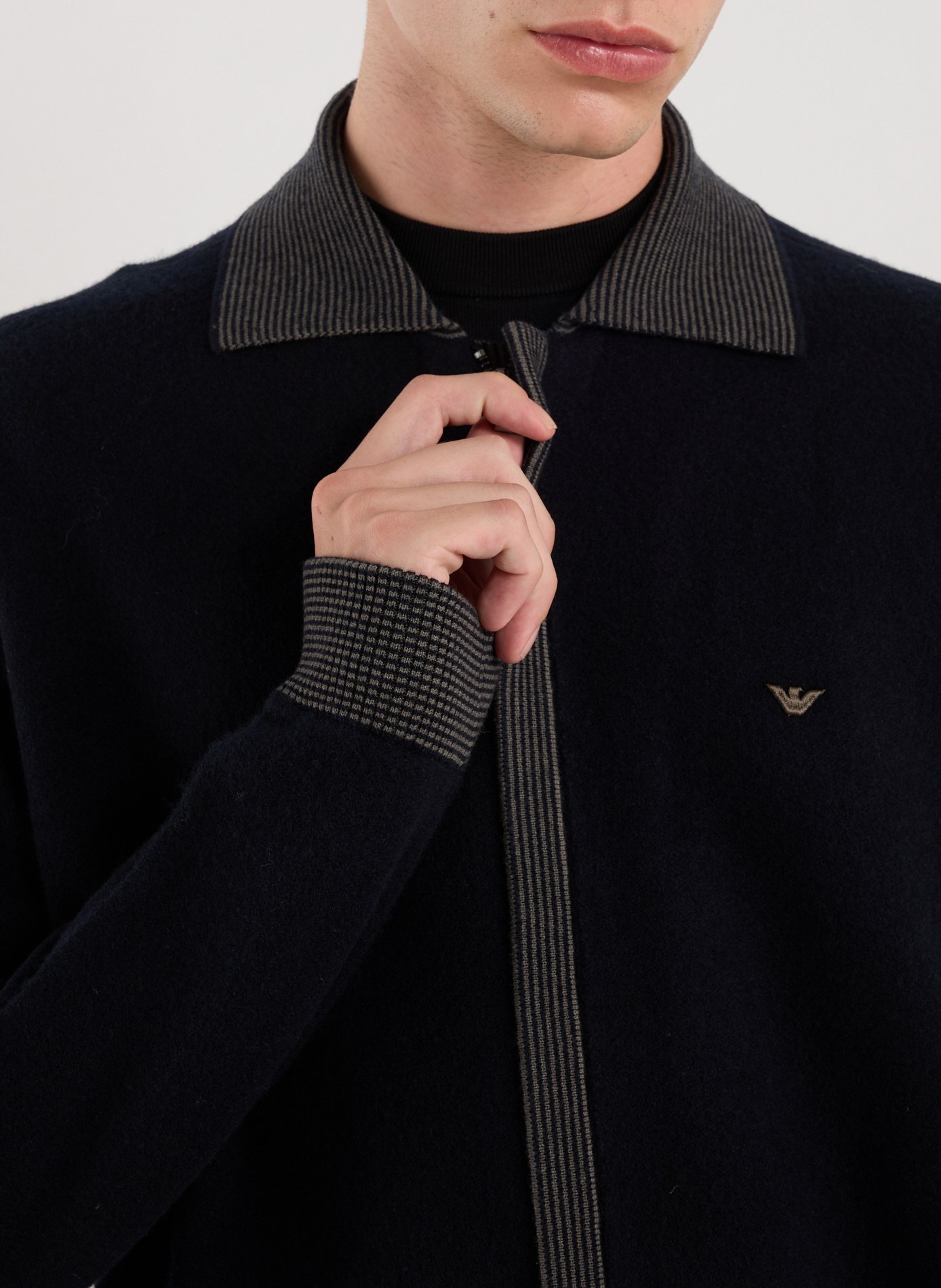 Zip-up sweater in virgin wool with embroidery EMPORIO ARMANI Blue