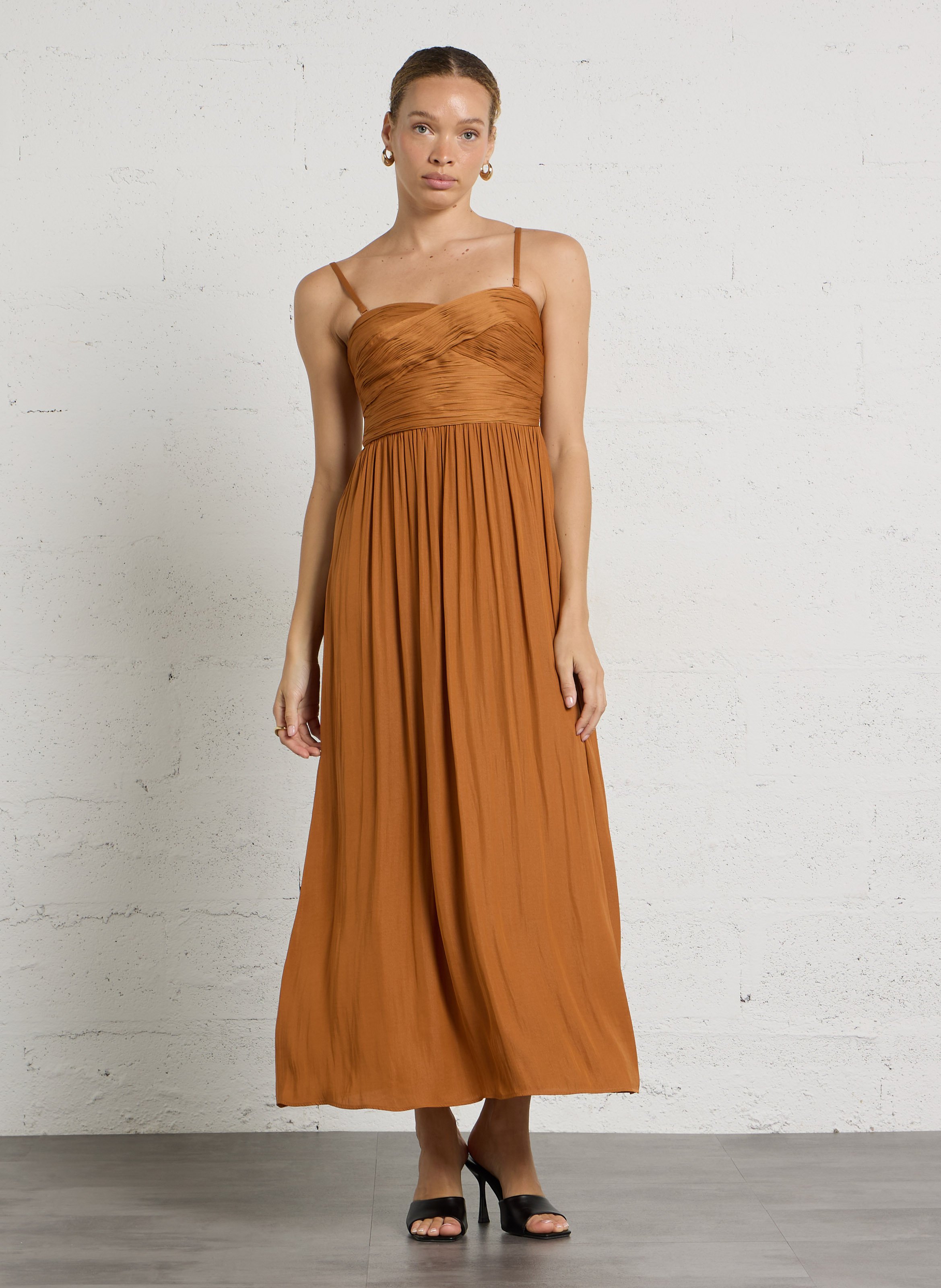 Robe longue à bretelles plissée passion MAISON 123 Doré