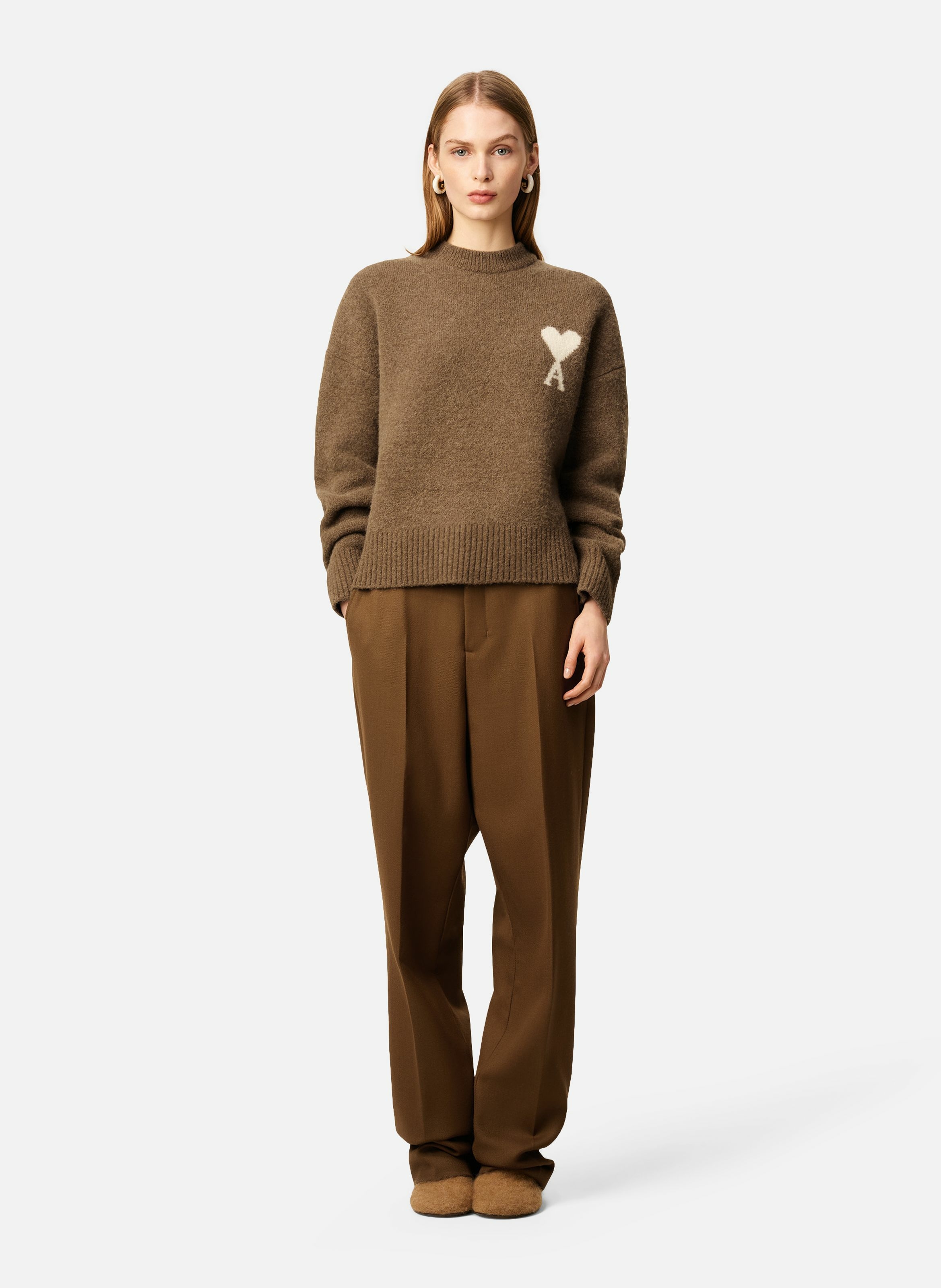 Pull col rond ami de coeur en alpaga unisexe AMI PARIS Marron