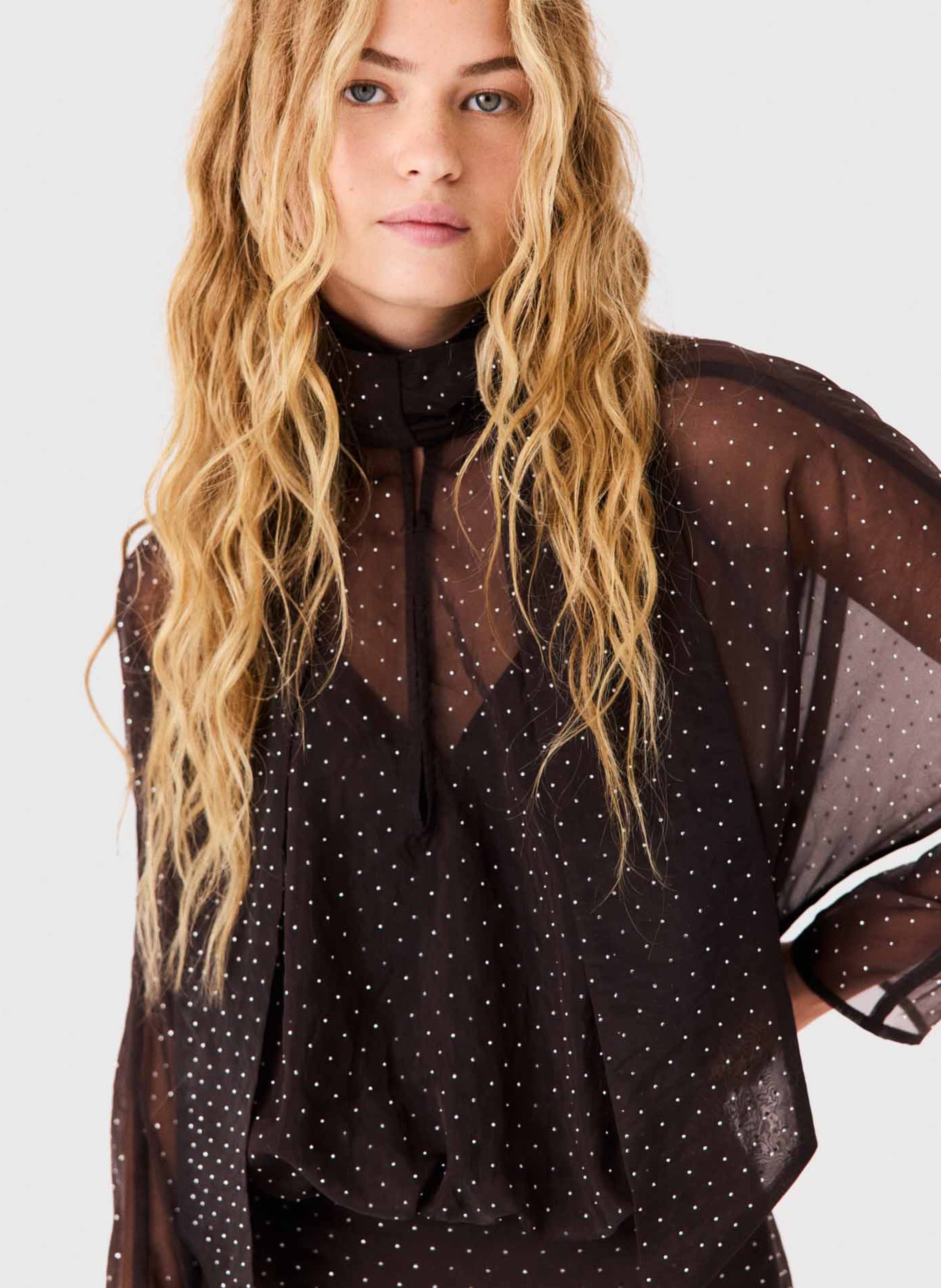 Robe droite col lavallière à pois MAJE Marron
