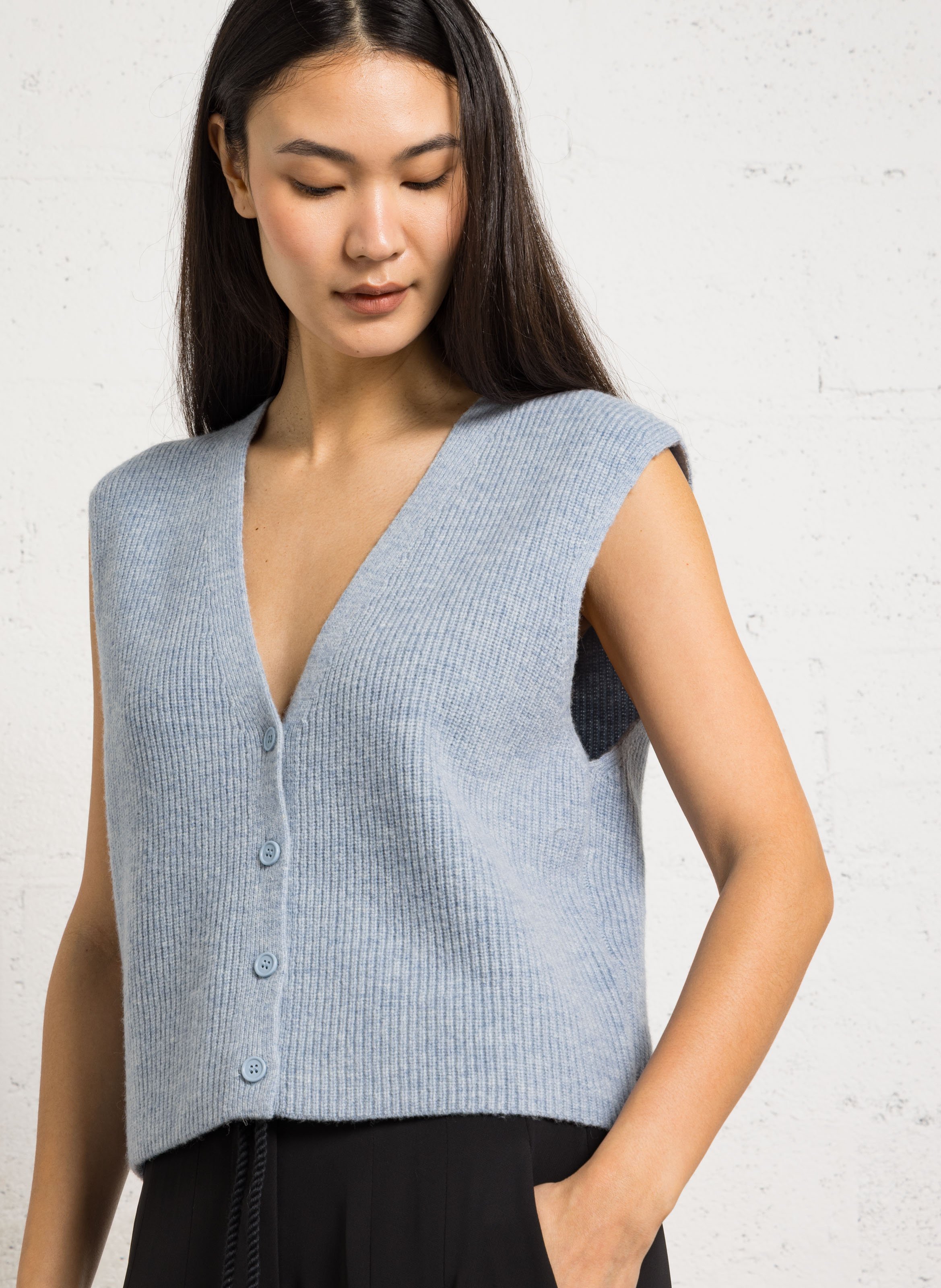 Gilet col v en laine paraty MAISON 123 Bleu