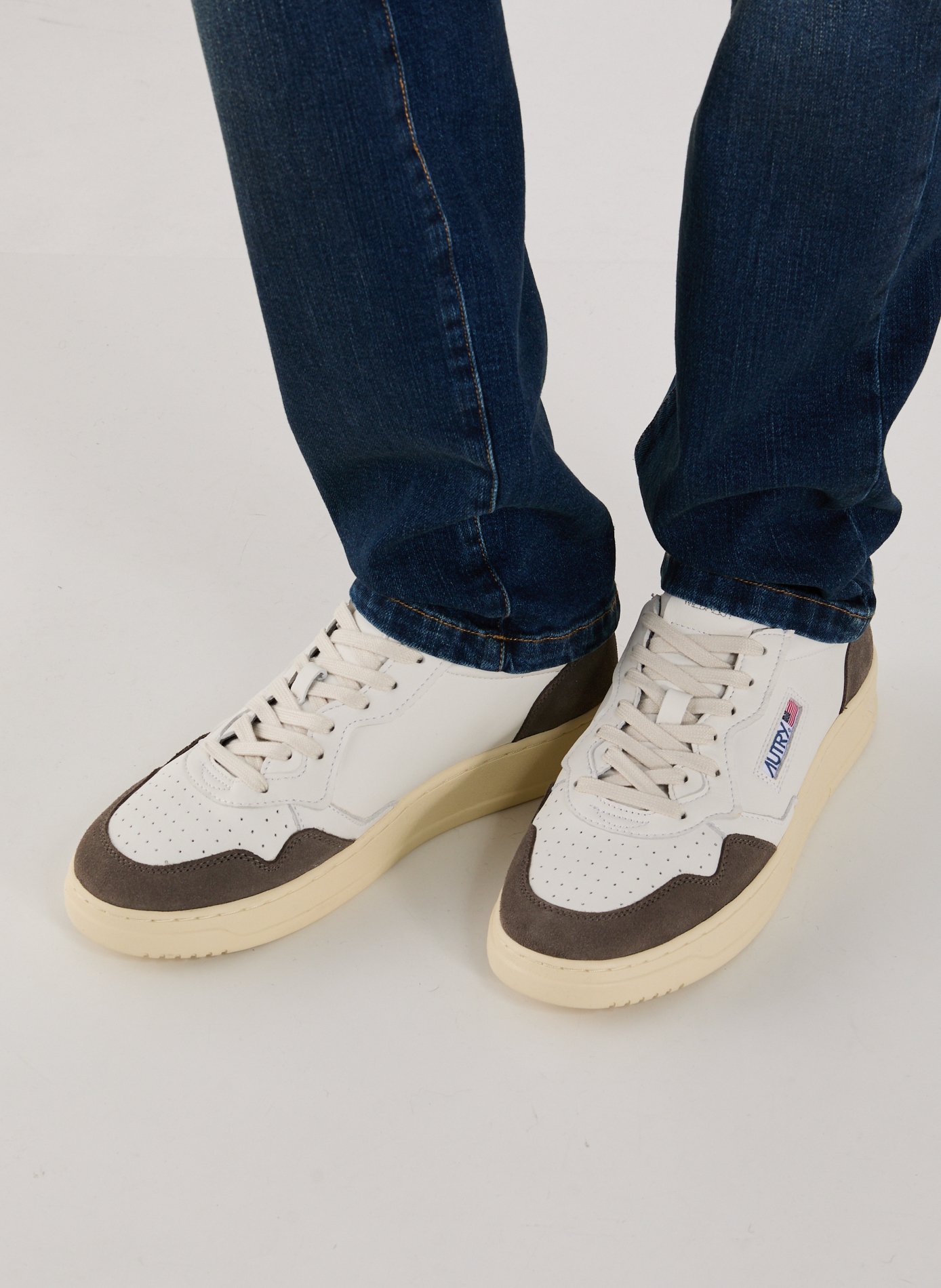 Mixed leather bi-material sneakers AUTRY White