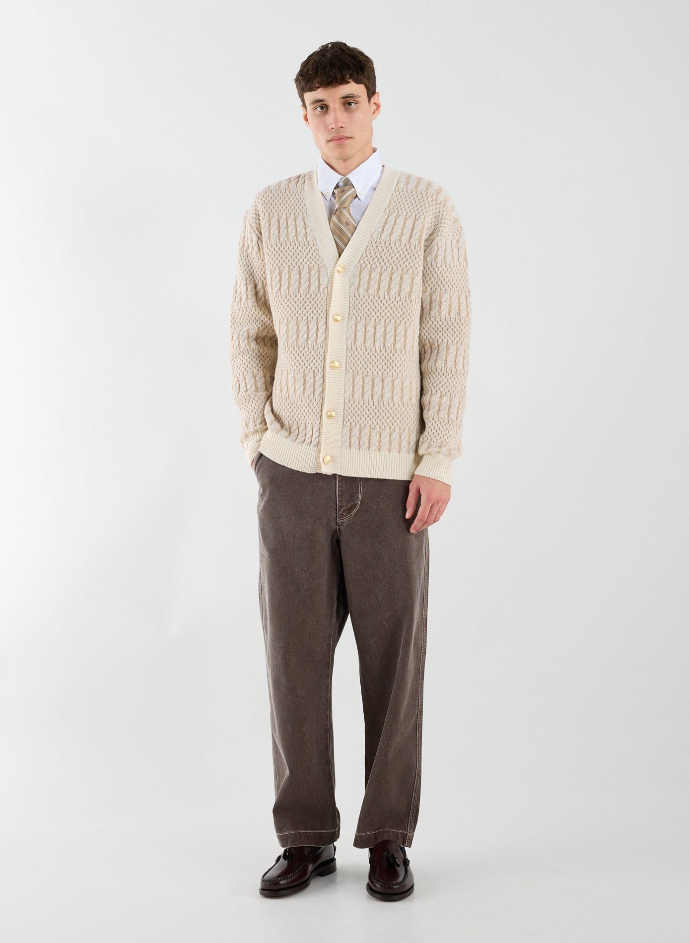 Le cardigan Torsades en laine DROLE DE MONSIEUR Beige