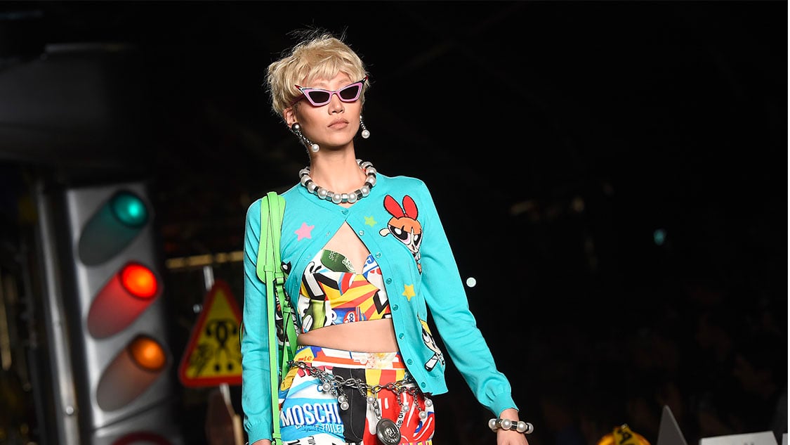 Jeremy Scott annonce son départ choc de la maison Moschino Edito, Hot Culture, Jeremy Scott, Moschino, 2023