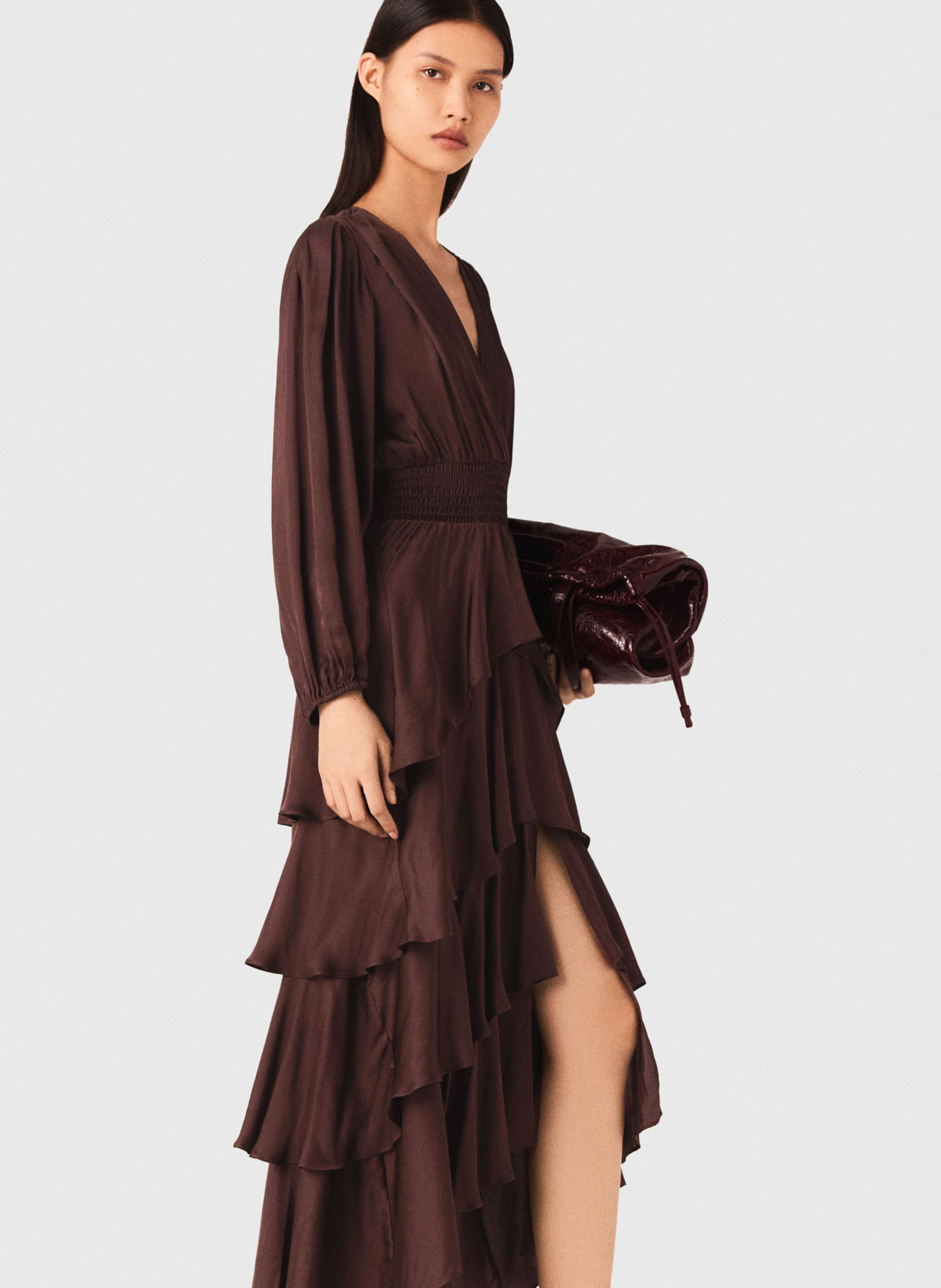 Robe longue à volants col v MAJE Marron