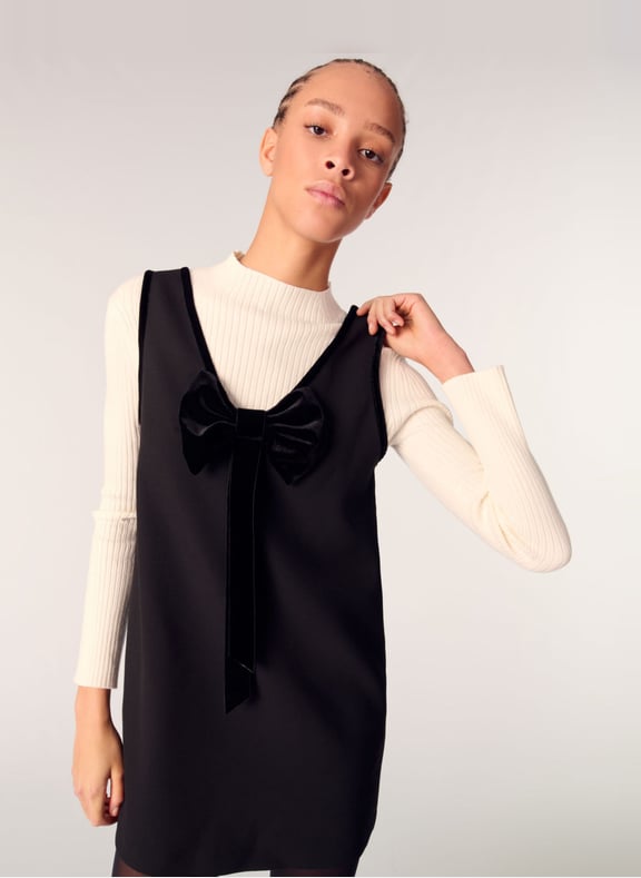 Robe courte col v Noir by MAJE MAJE Robe courte col v Noir