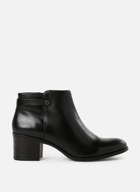 Bottines Asheel en cuir Noir by GEOX GEOX Bottines Asheel en cuir Noir