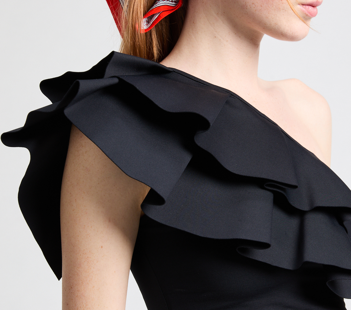 Tweekleurige badpak van Orsay MAIO PARIS Zwart